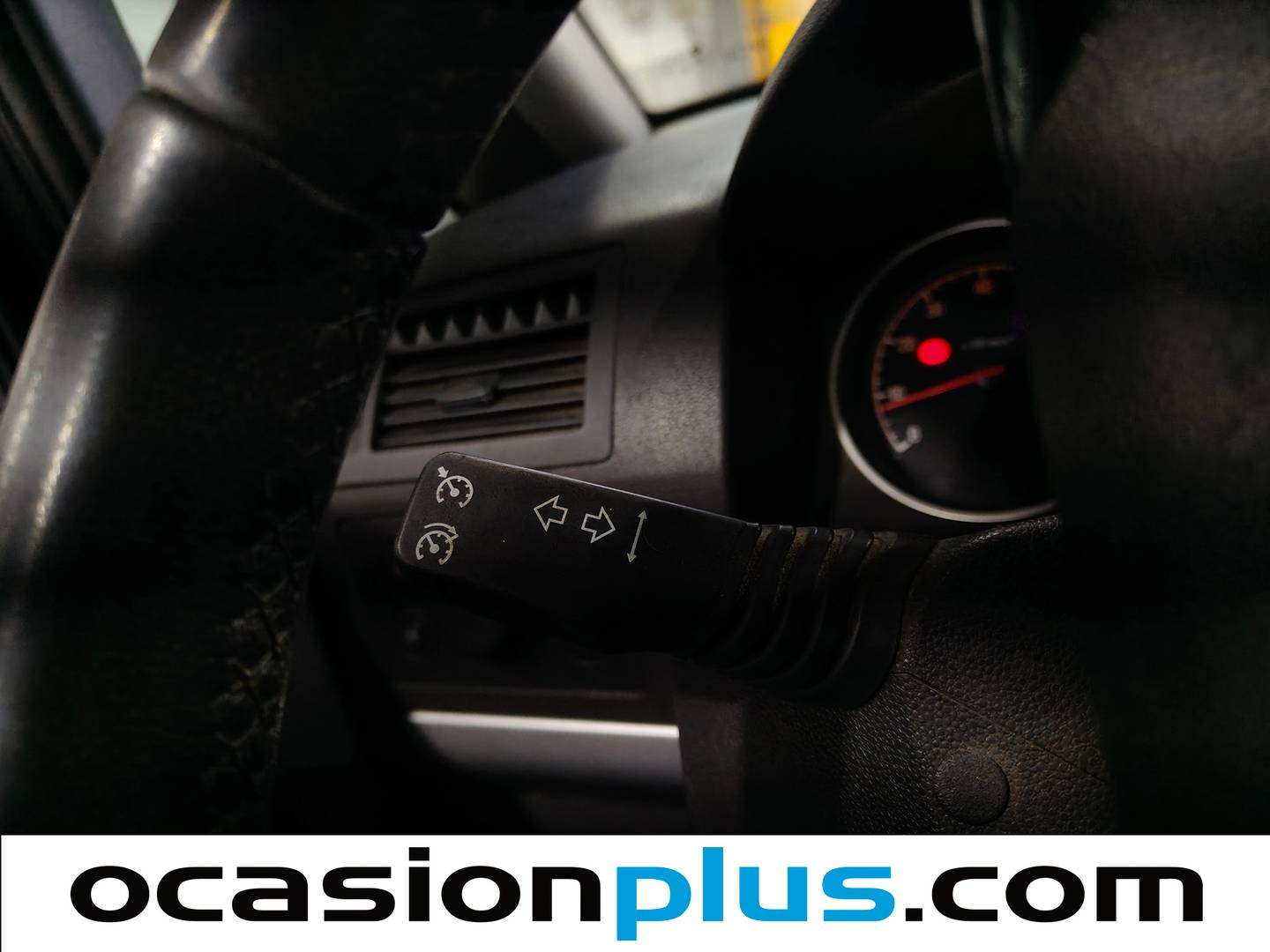 Extras y acabados del Opel Zafira Opel Zafira 1.6 Family (115 CV)7 Plazas