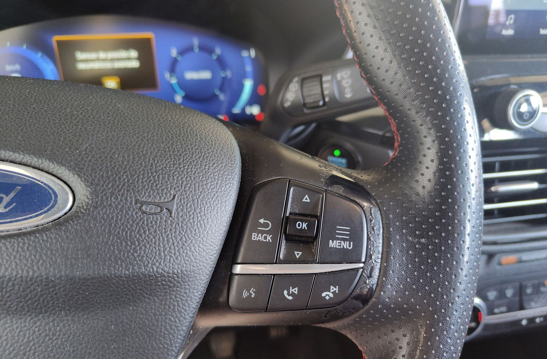 Ford Kuga 1.5 EcoBlue ST-Line - foto 29