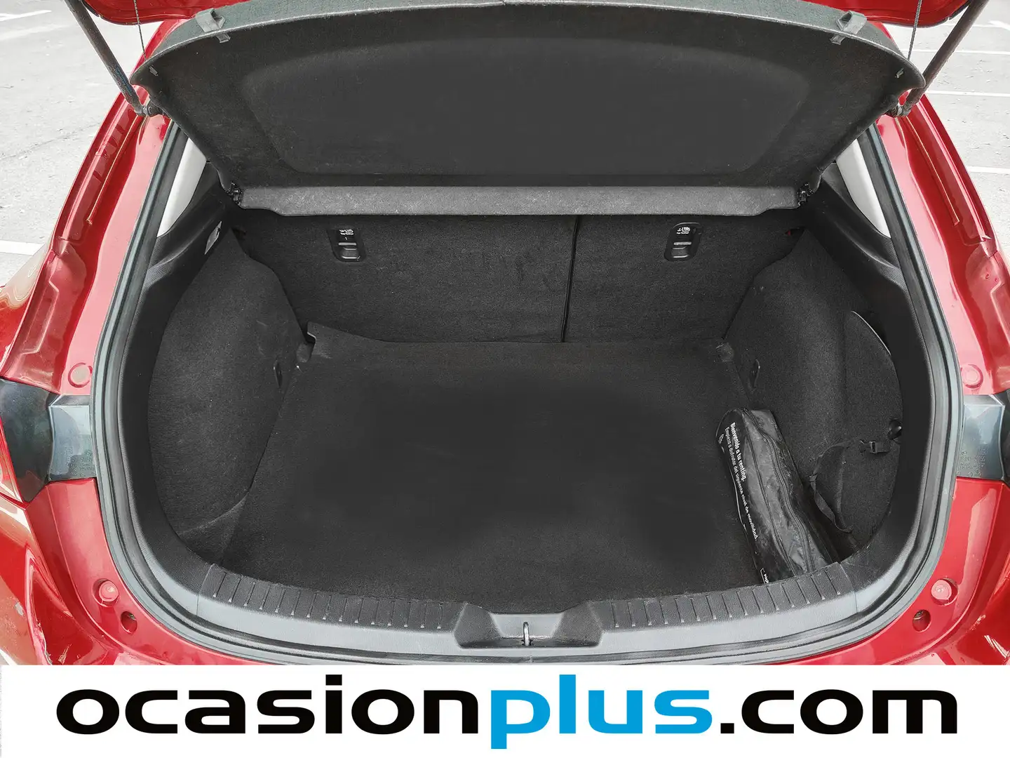 Foto Mazda Mazda3 Mazda Mazda 3 1.5 DE Luxury (105 CV)