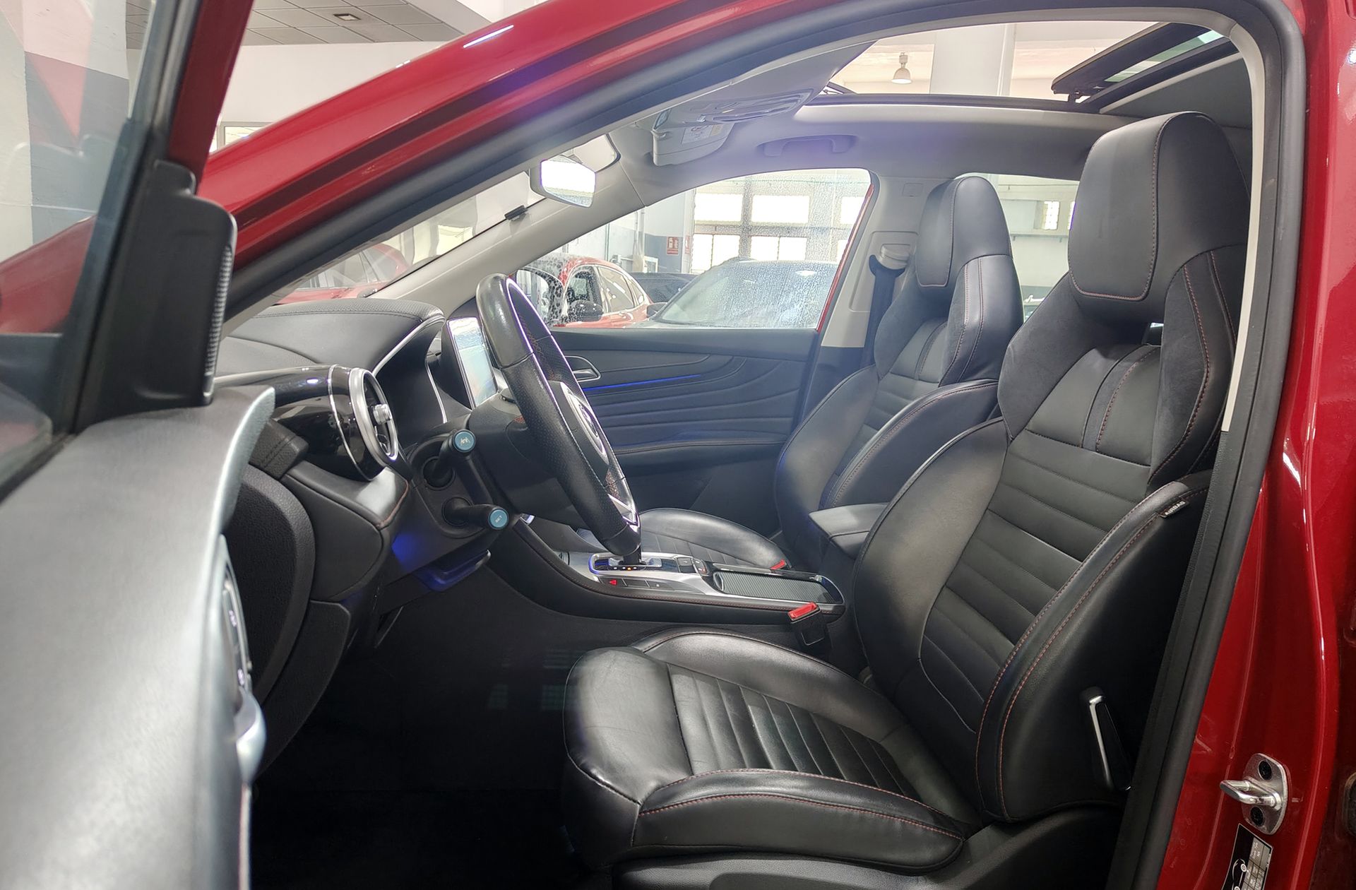 MG eHS 1.5 T-GDi PHEV Luxury - foto 13
