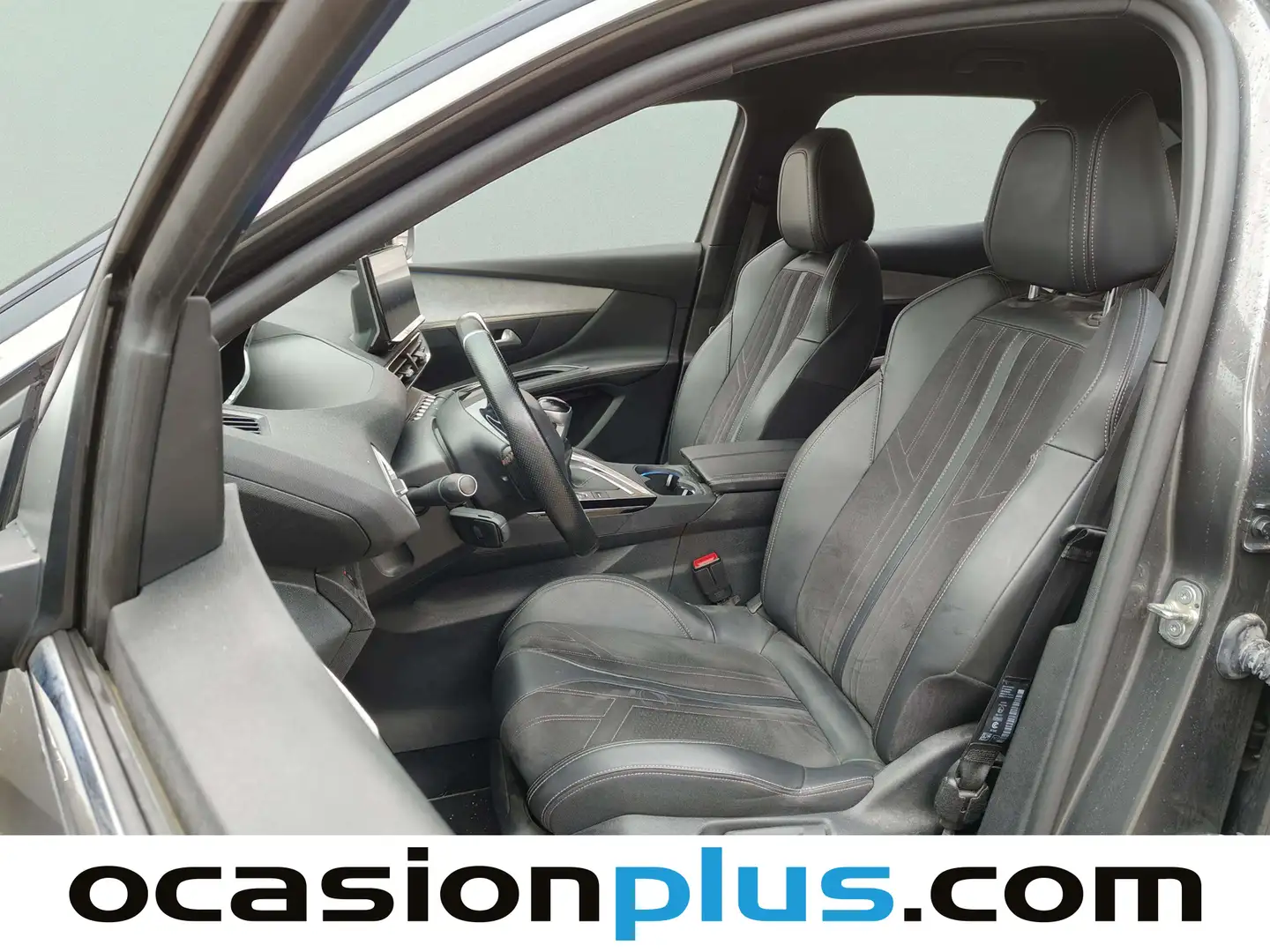 Foto Peugeot 3008 Peugeot 3008 PureTech 130 S&S GT (130 CV)