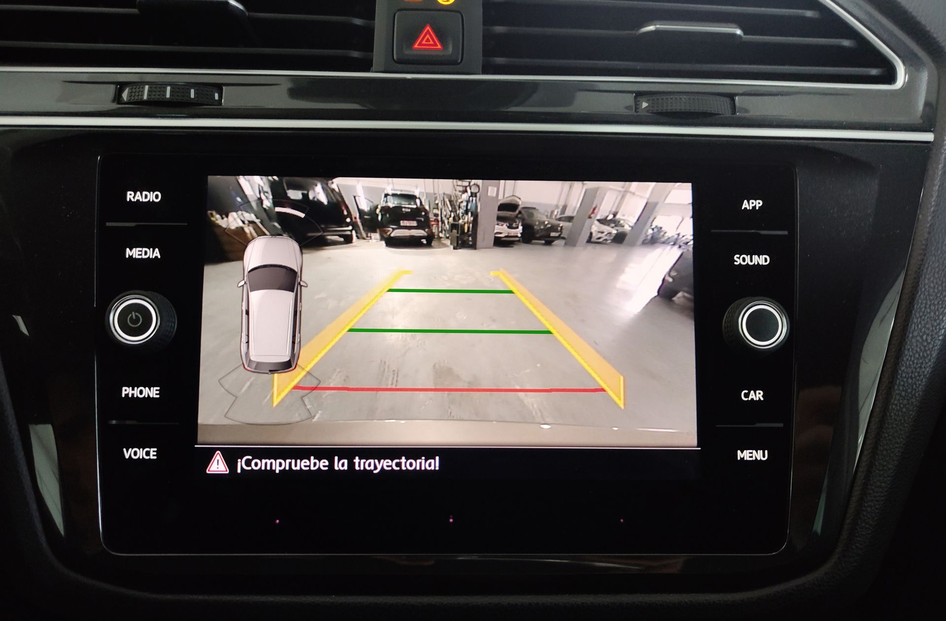 Volkswagen Tiguan Advance 2.0 TDI DSG - foto 7