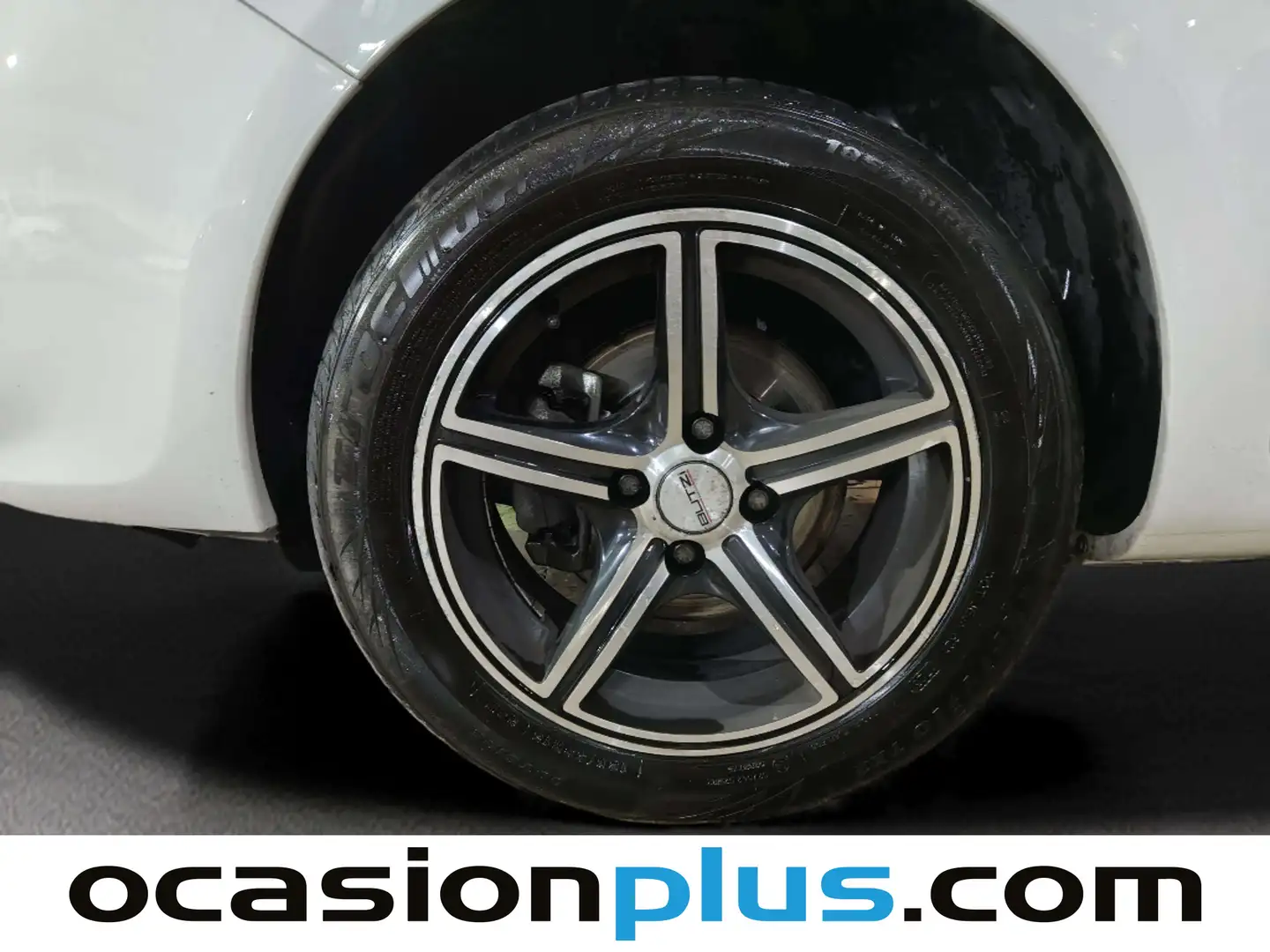 Foto Renault Clio III Renault Clio Collection dCi eco2 (75 CV)