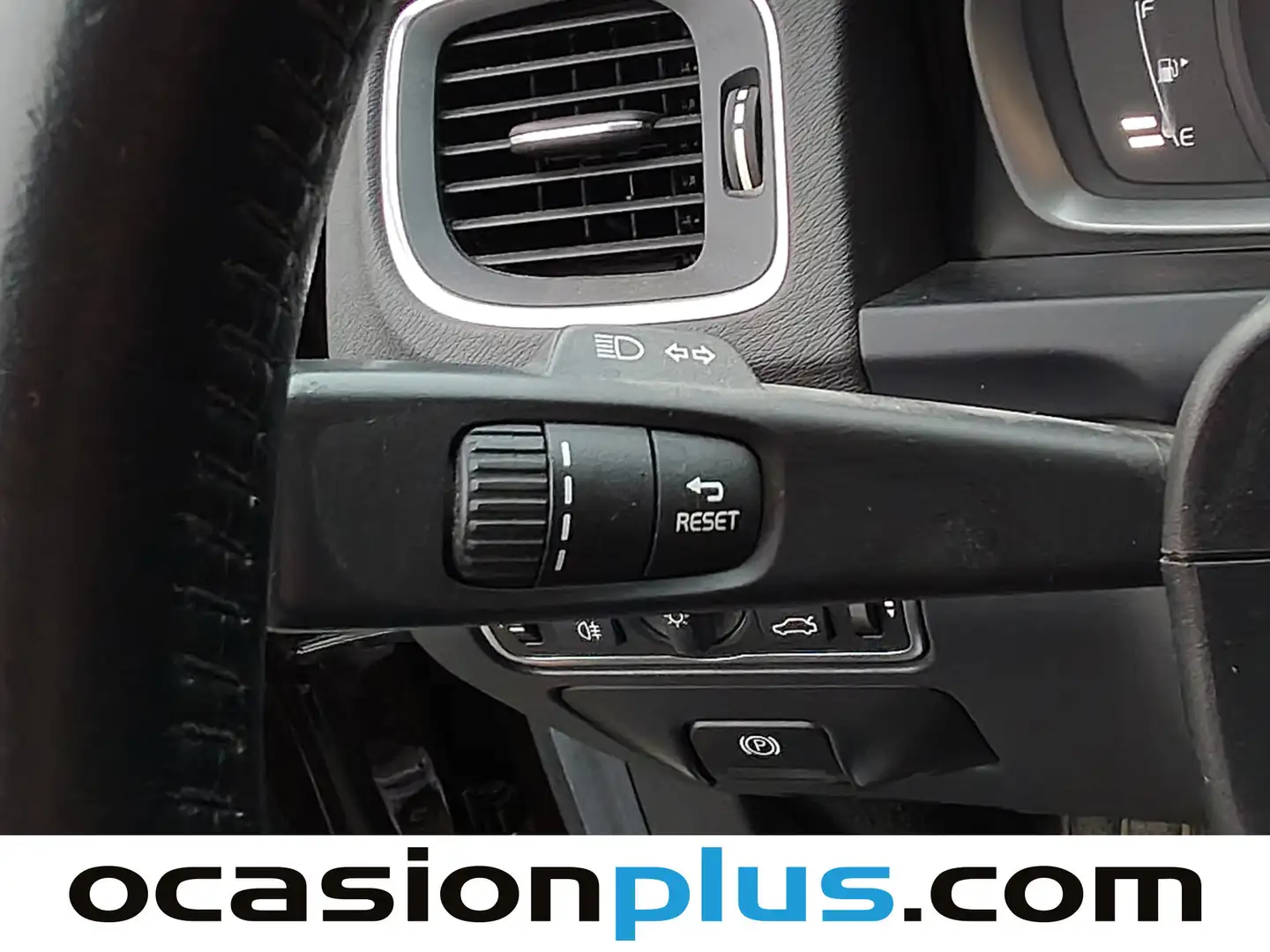 Foto Volvo V60 Cross Country Volvo V60 Cross Country D3 Kinetic (150 CV)