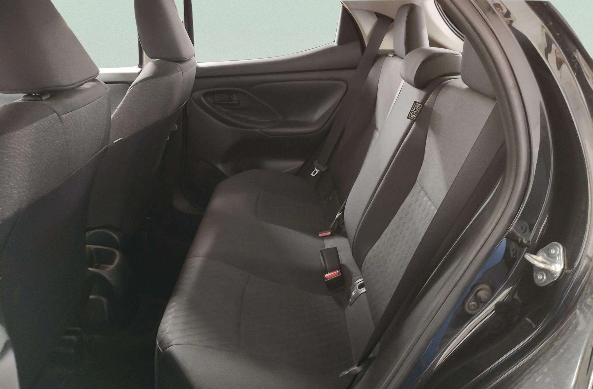 Toyota Yaris 1.5 S-Edition - foto 13