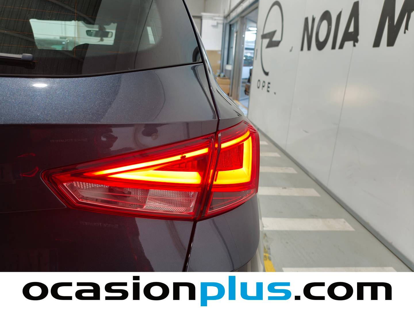 Foto Seat Arona SEAT Arona 1.0 TSI Ecomotive S&S Xcellence Edition DSG (115 CV)