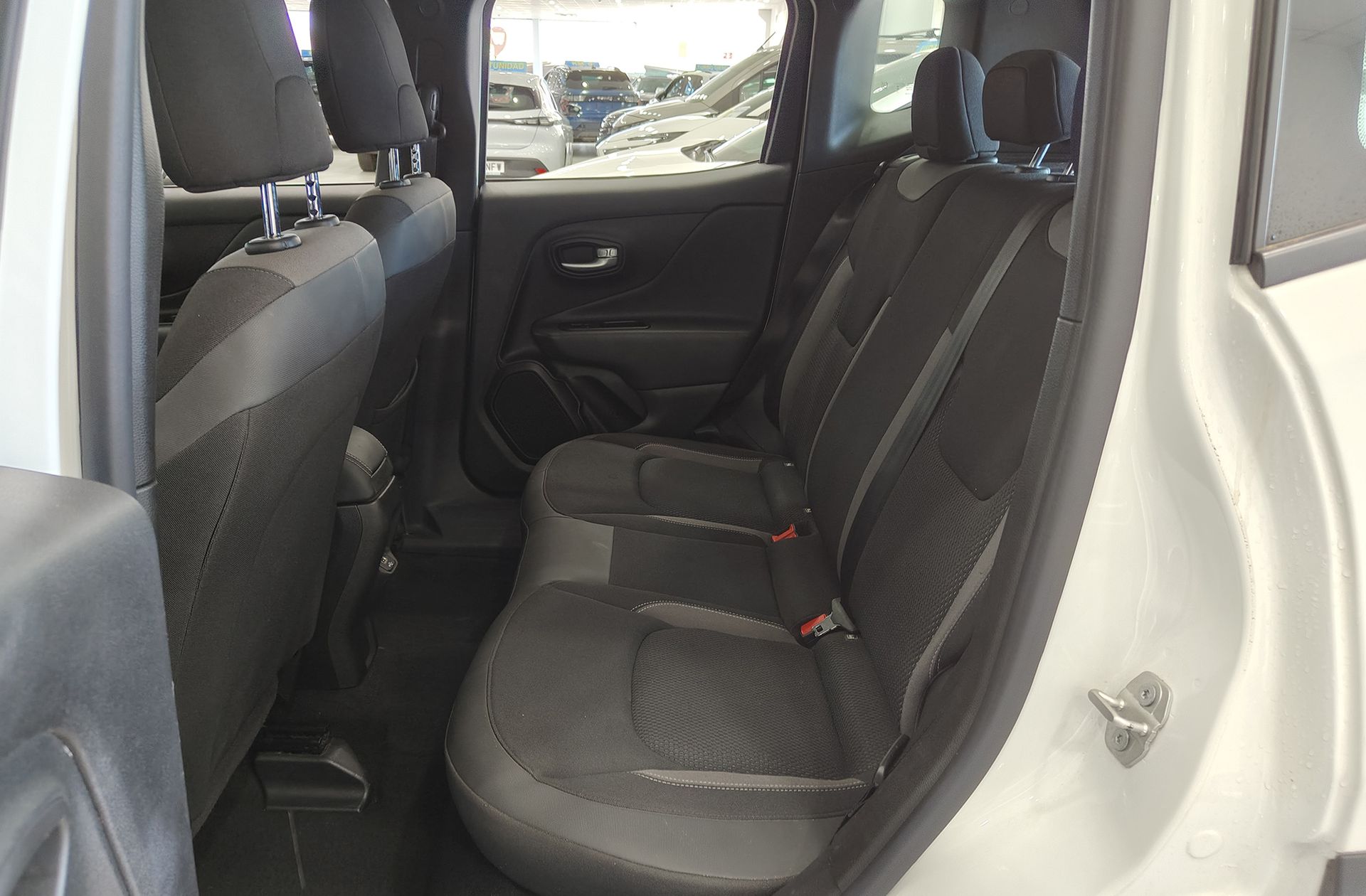 Jeep Renegade 1.0G Limited 4x2 - foto 11