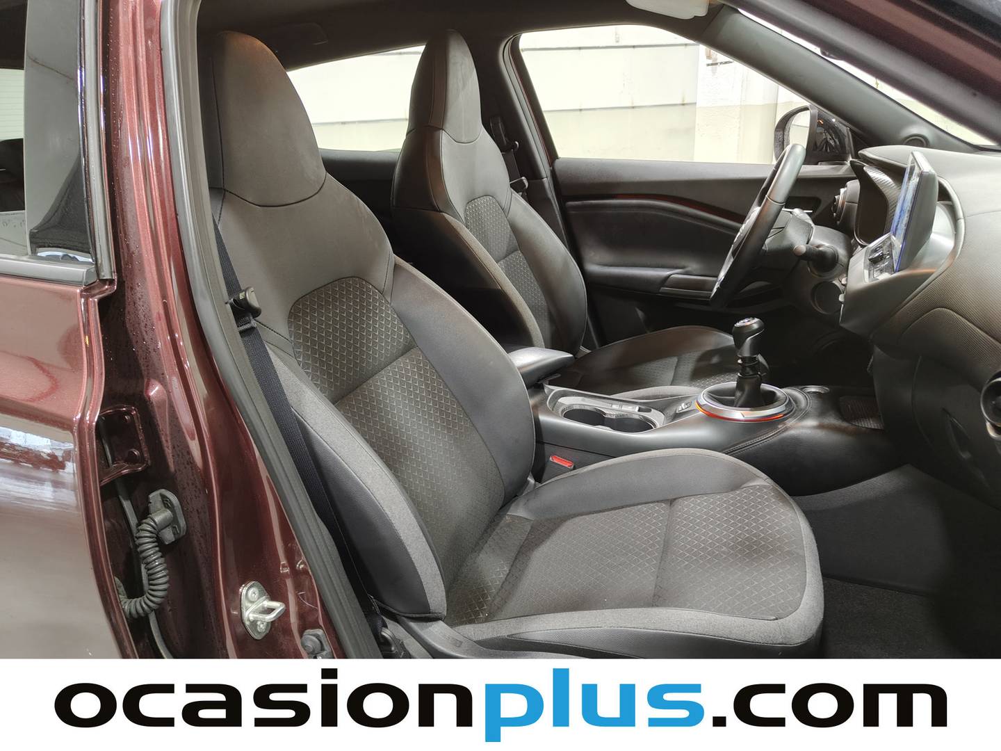 Foto Nissan JUKE Nissan Juke DIG-T N-Connecta 4x2 (114 CV)