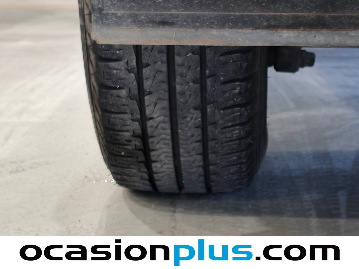 Foto Etrusco V5900 Etrusco V5900 D8 2.3 (140CV)