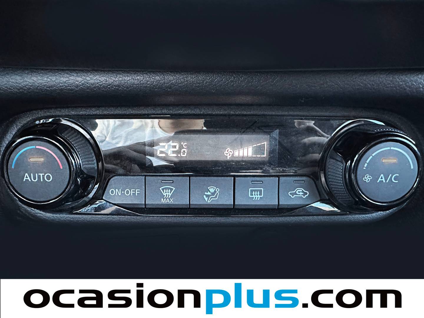 Foto Nissan JUKE Nissan Juke DIG-T N-Connecta 4x2 (114 CV)