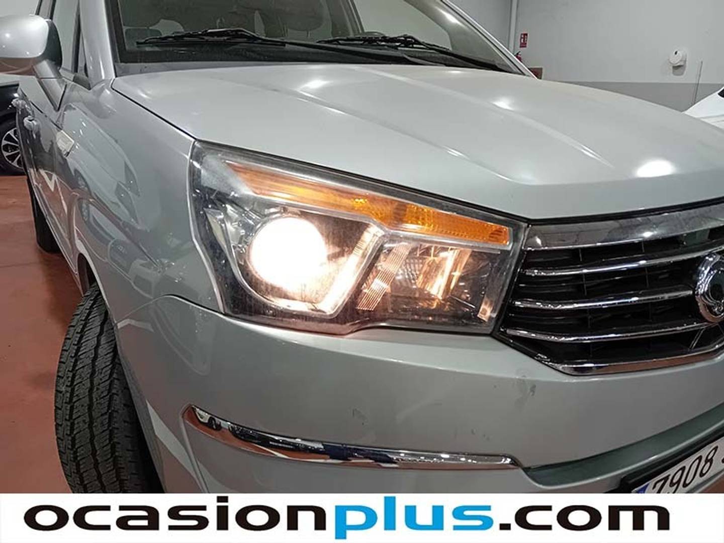 Foto SsangYong Rodius Ssangyong Rodius D22T Premium Auto 7 Plazas (178 CV)
