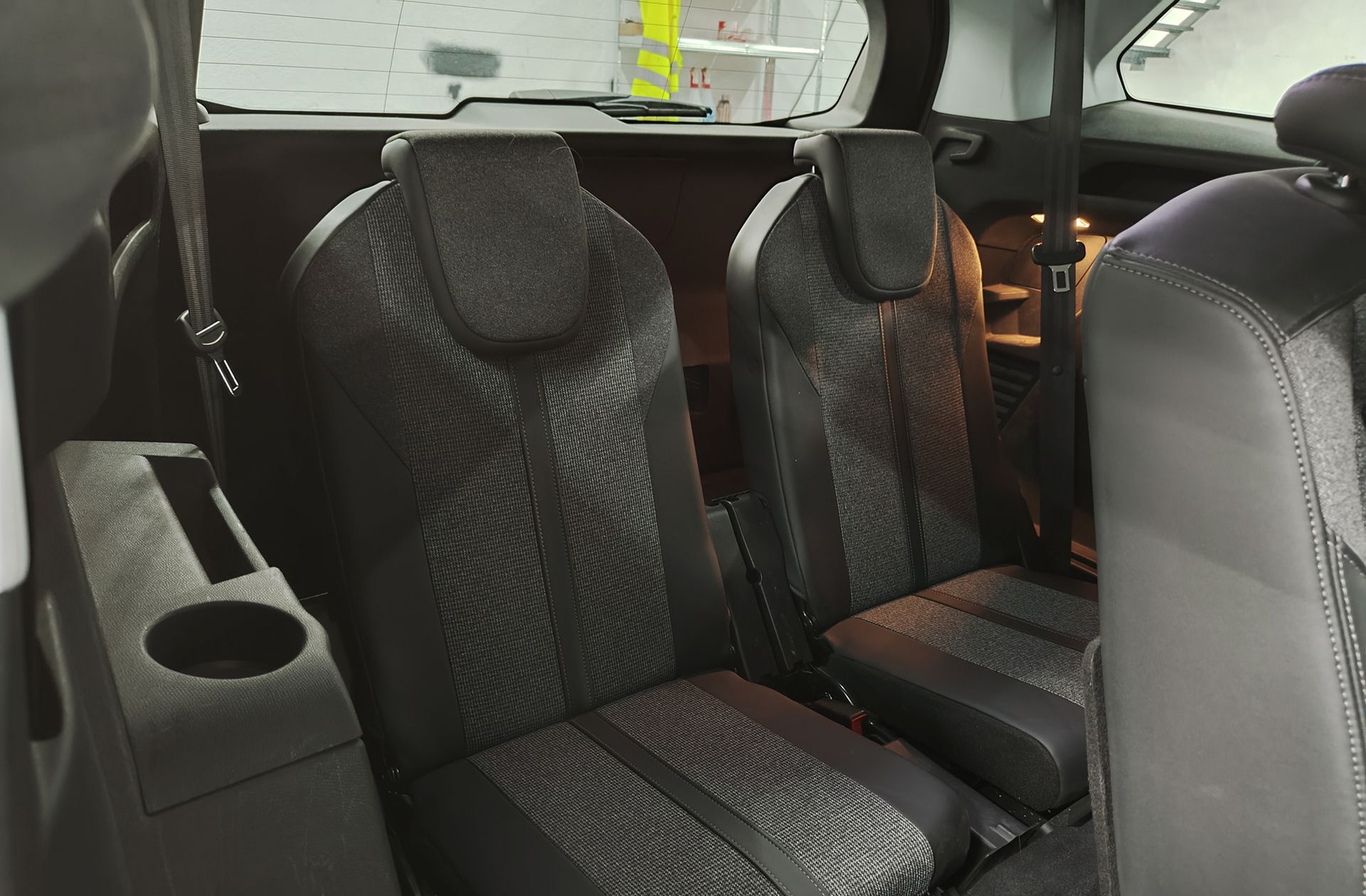 Peugeot 5008 PureTech 130 Allure 7 plazas - foto 17