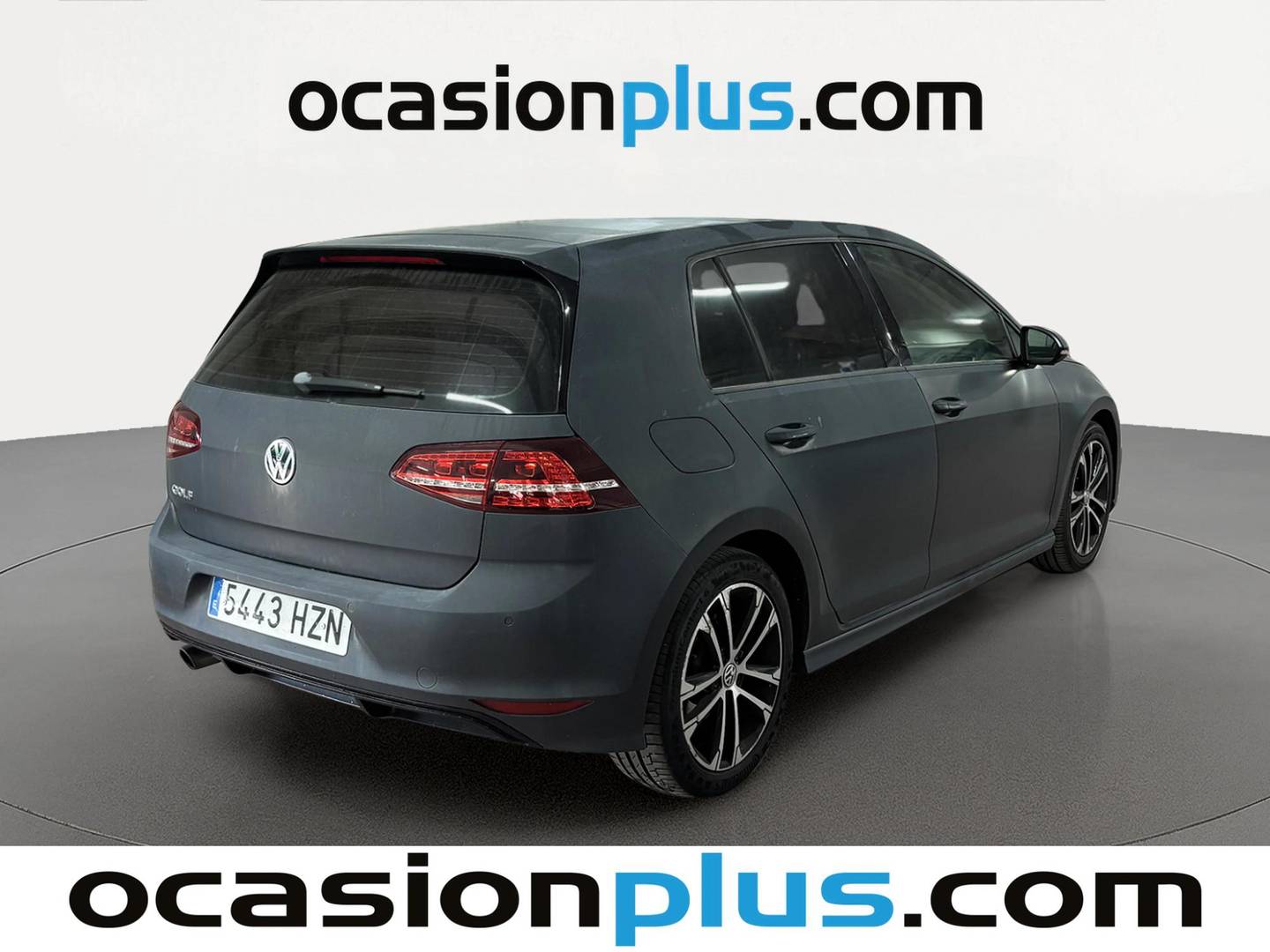 Foto trasera Volkswagen Golf Volkswagen Golf 1.6 TDI CR BMT (105 CV) derecha