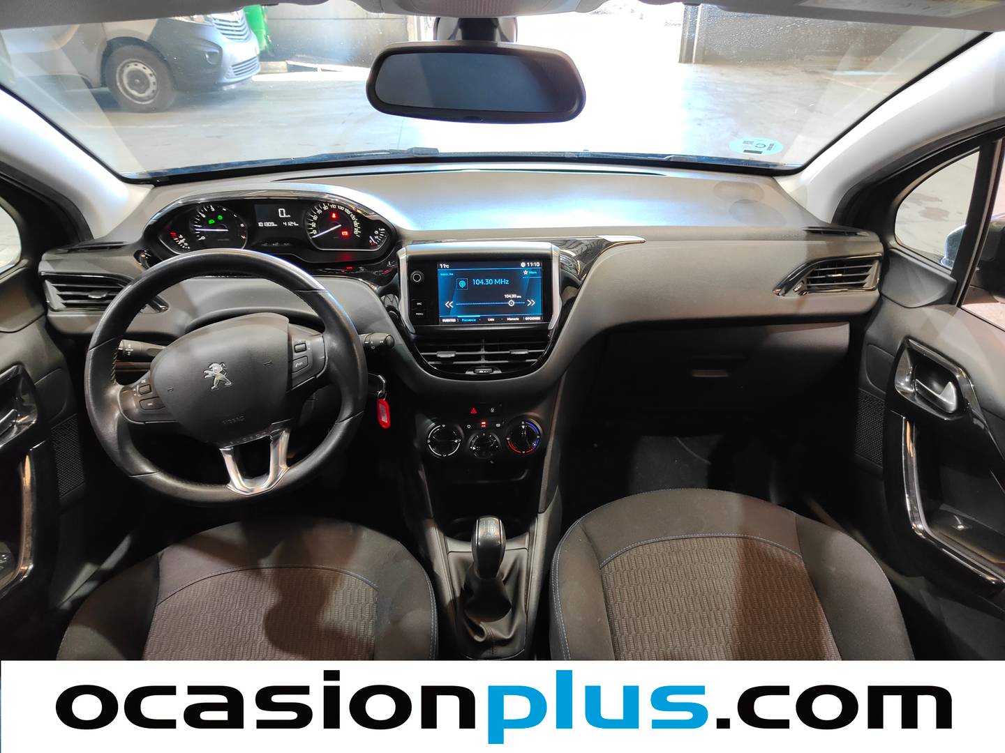 Peugeot 208 Peugeot 208 5P Signature 1.2L PureTech (82CV) de ocasión