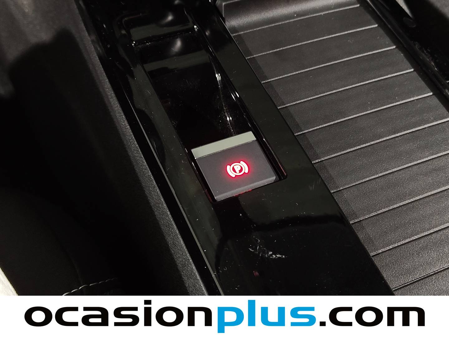 Foto Citroën C4 X Citroen C4 X PureTech 100 S&S 6v You (102 CV)