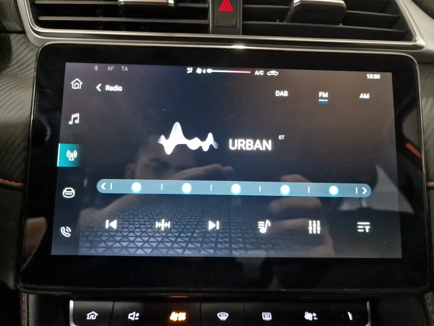 Foto MG ZS MG ZS 1.5 Comfort (106 CV)