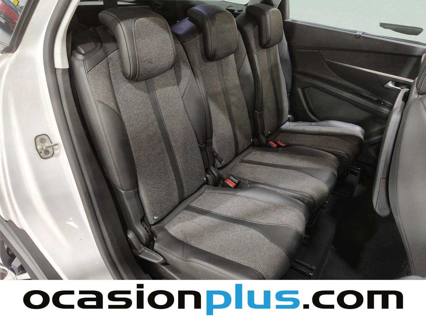 Peugeot 5008 Peugeot 5008 PureTech 130 S&S Allure (130 CV) 7 plazas al mejor precio
