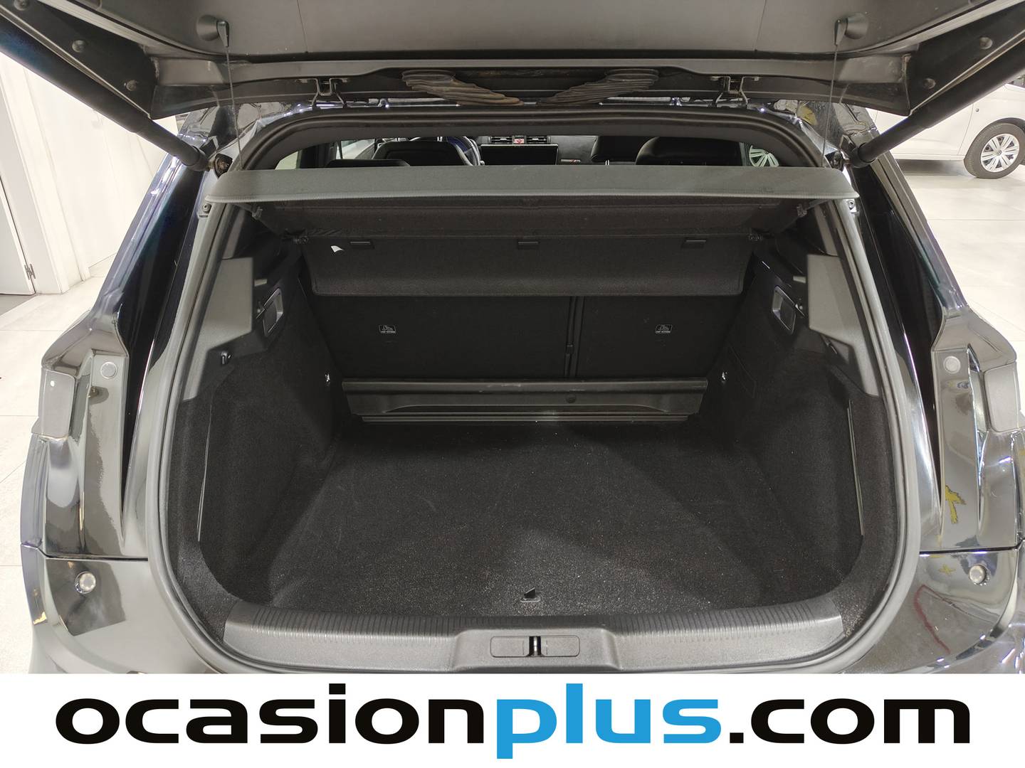 Foto DS DS 7 Crossback DS DS7 Crossback PureTech 180 Performance Line Auto (180 CV)