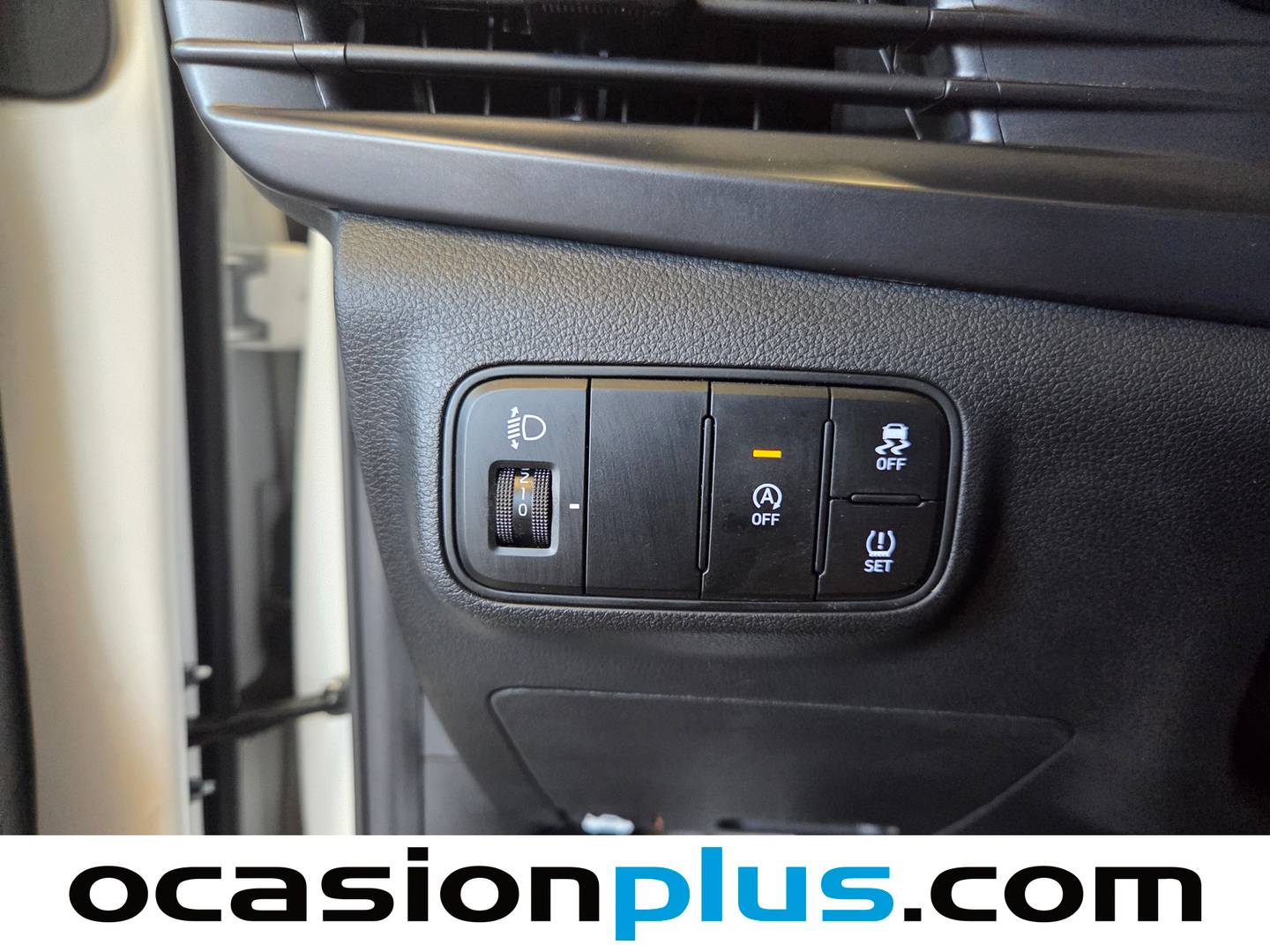 Equipamiento del Hyundai Bayon Hyundai Bayon 1.2 MPI Maxx (79 CV)
