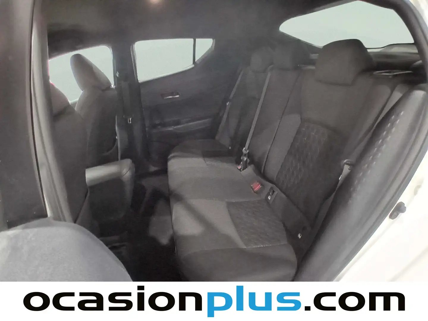 Foto Toyota C-HR Toyota C-HR 1.8 125H Advance (122 CV)