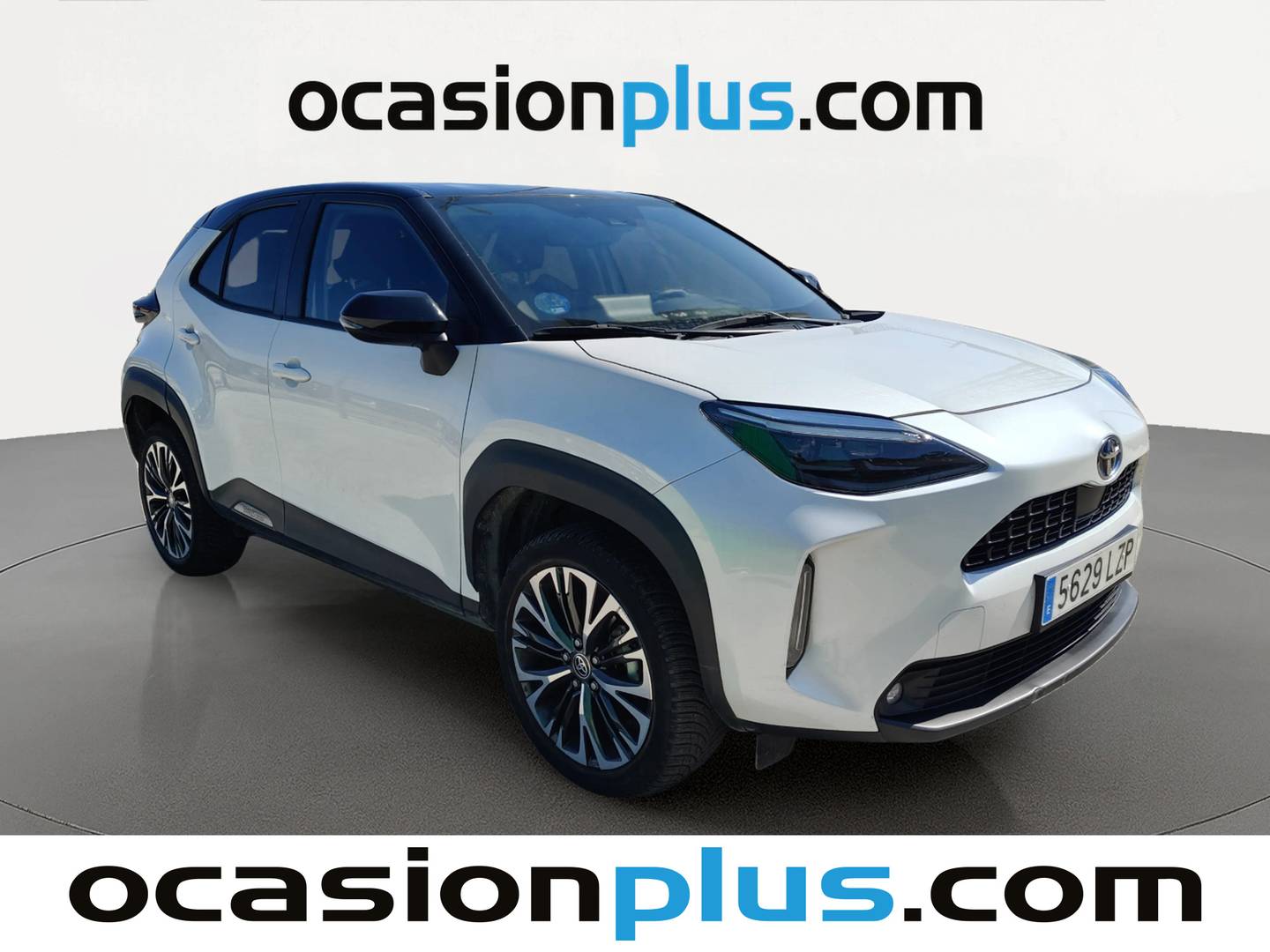 Foto delantera Toyota Yaris Cross Toyota Yaris Cross 120H Style (116 CV) derecha