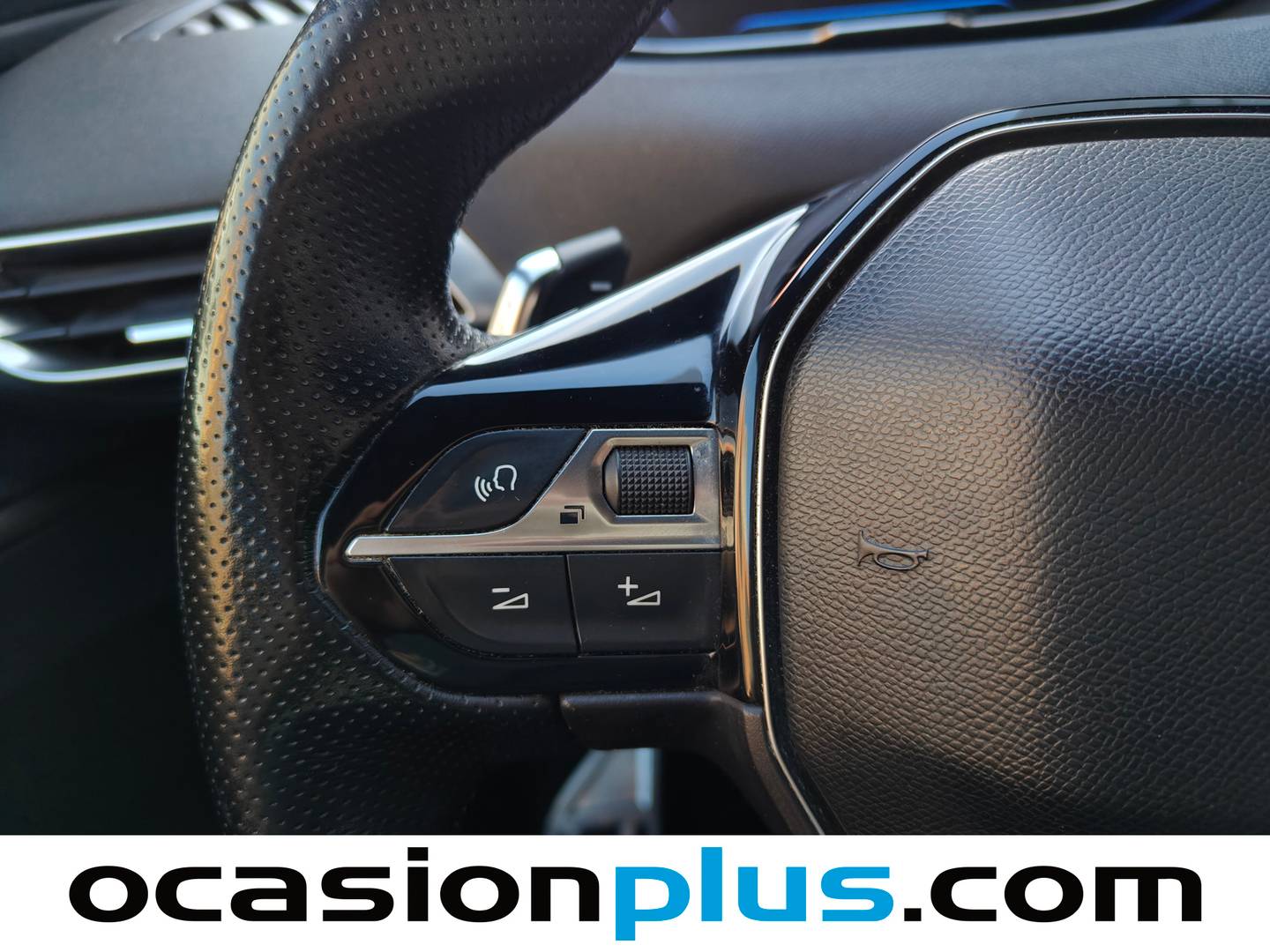 Peugeot 3008 Peugeot 3008 BlueHDI 130 S&S GT Line EAT8 (130 CV) automático