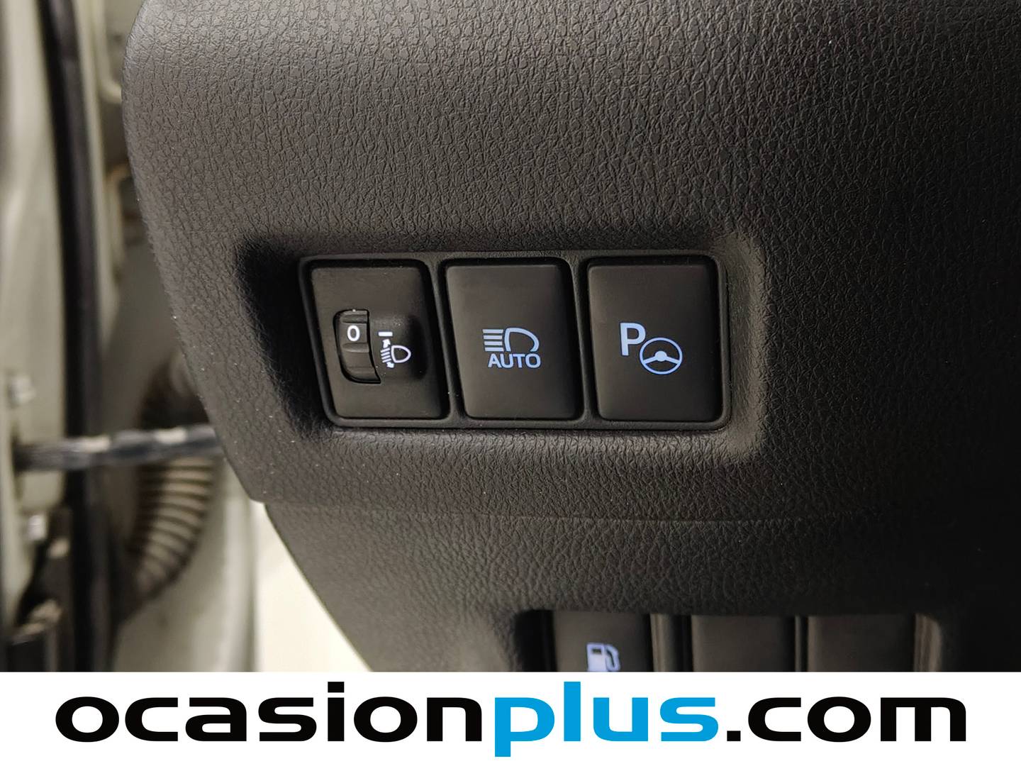 Accesorios del Toyota C-HR Toyota C-HR 1.8 125H Advance (122 CV)