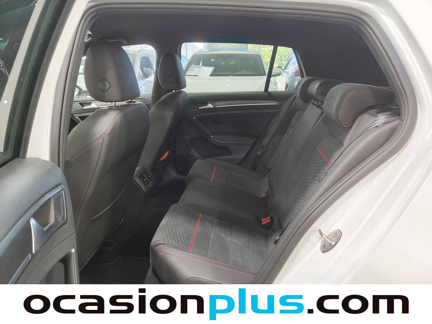 Foto asientos traseros Volkswagen Golf Volkswagen Golf GTI Performance 2.0 TSI  (245 CV) DSG