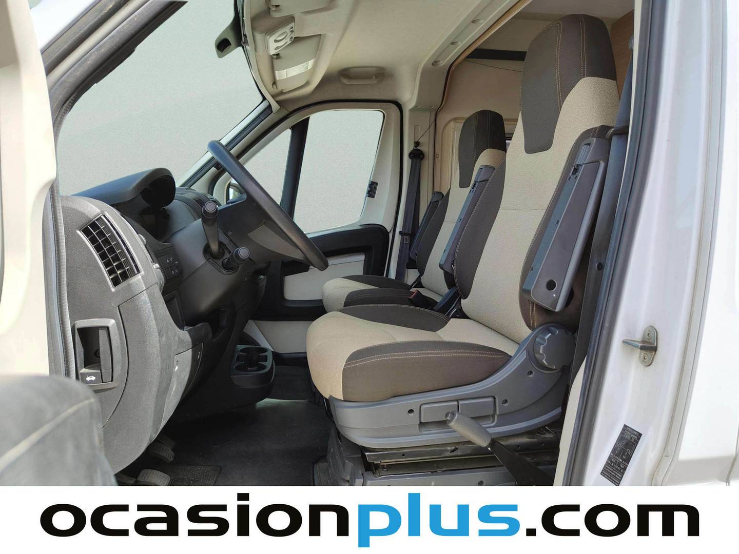 Foto asientos delanteros Roller Team Livingstone 5 Roller Team Livingstone 5 2.3 Sport (130 CV)