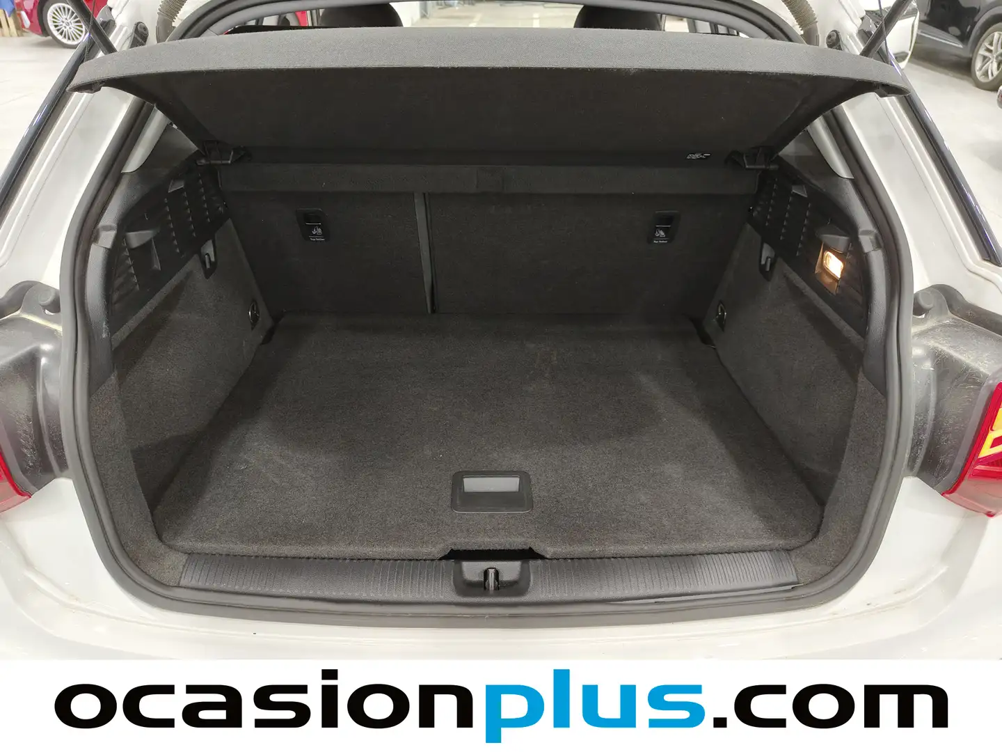 Foto Audi Q2 Audi Q2 Advanced 30 TDI (116 CV)