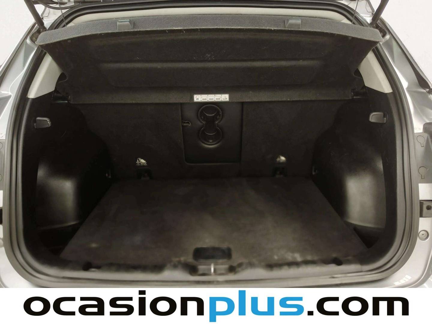 Fotos maletero Jeep Compass Jeep Compass 1.4 Multiair Limited 4x4 AD Auto (170 CV)
