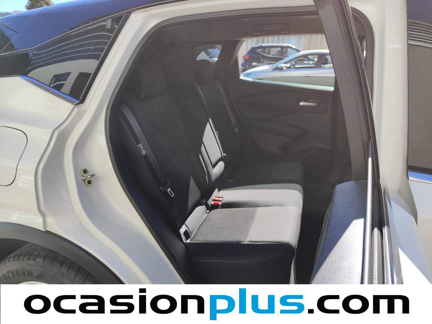 Foto Nissan QASHQAI Nissan Qashqai DIG-T 140 mHEV N-Connecta 4x2 (140 CV)