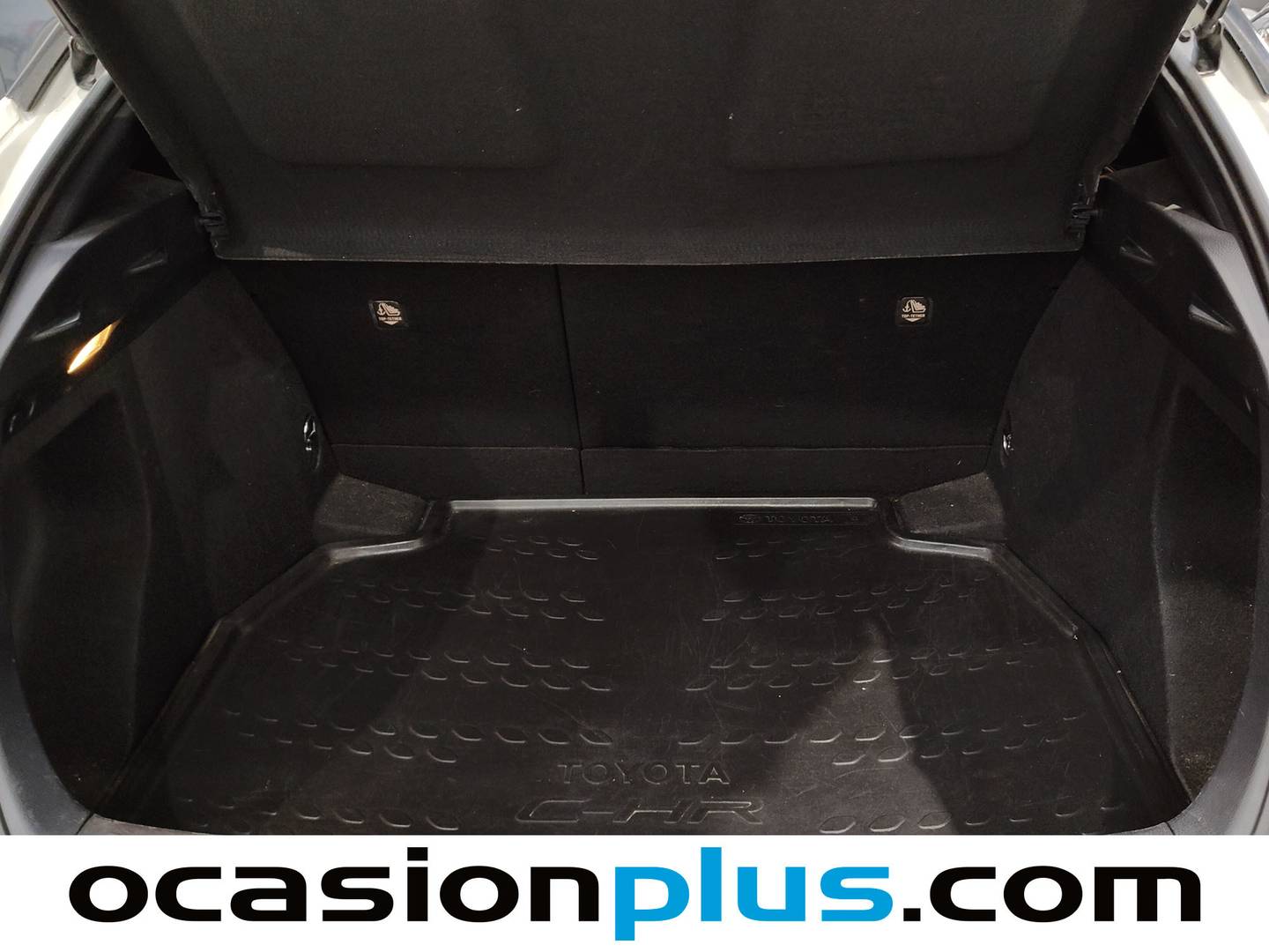 Fotos maletero Toyota C-HR Toyota C-HR 1.4 Fire Lounge (95 CV)