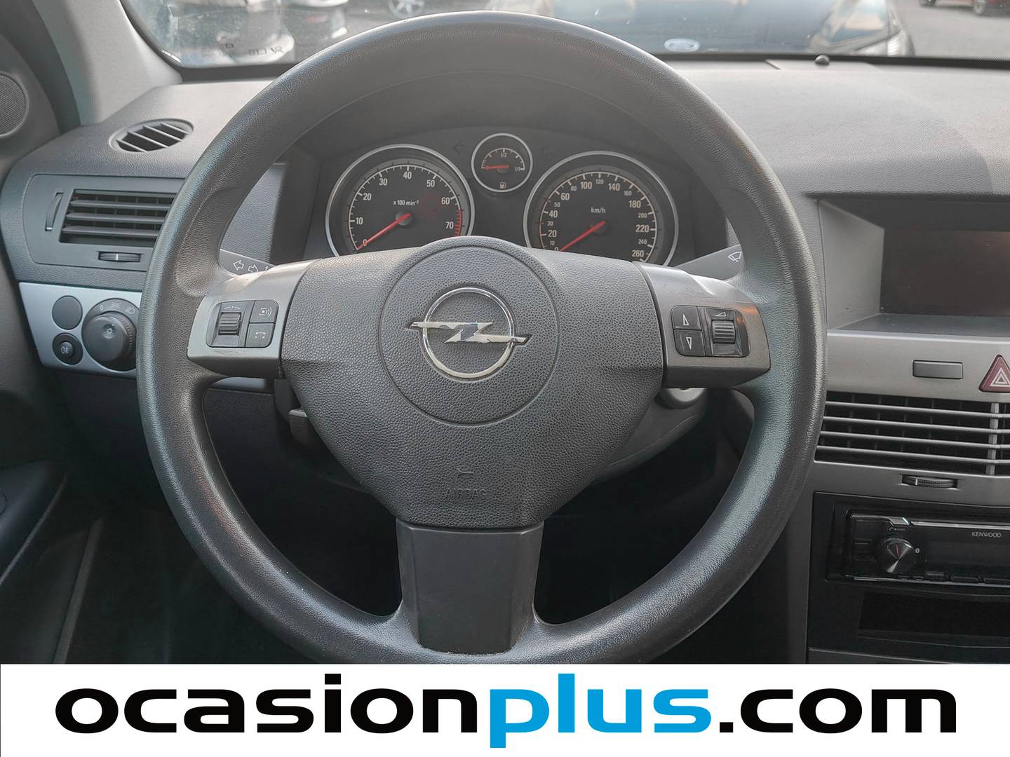 Extras y acabados del Opel Astra Opel Astra 1.4 16v Enjoy (90 CV)