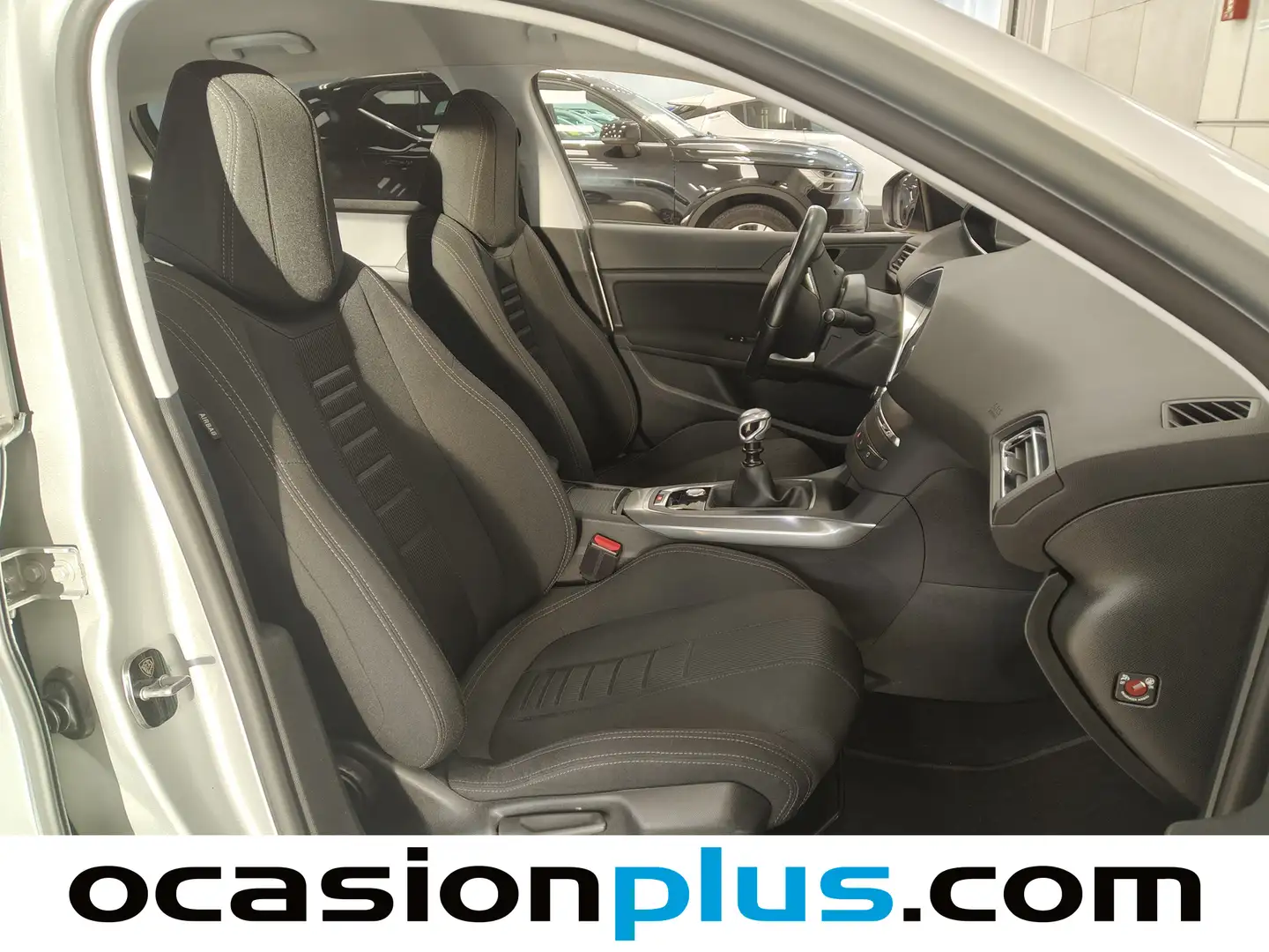 Foto Peugeot 308 Peugeot 308 1.6 THP Allure (155 CV)