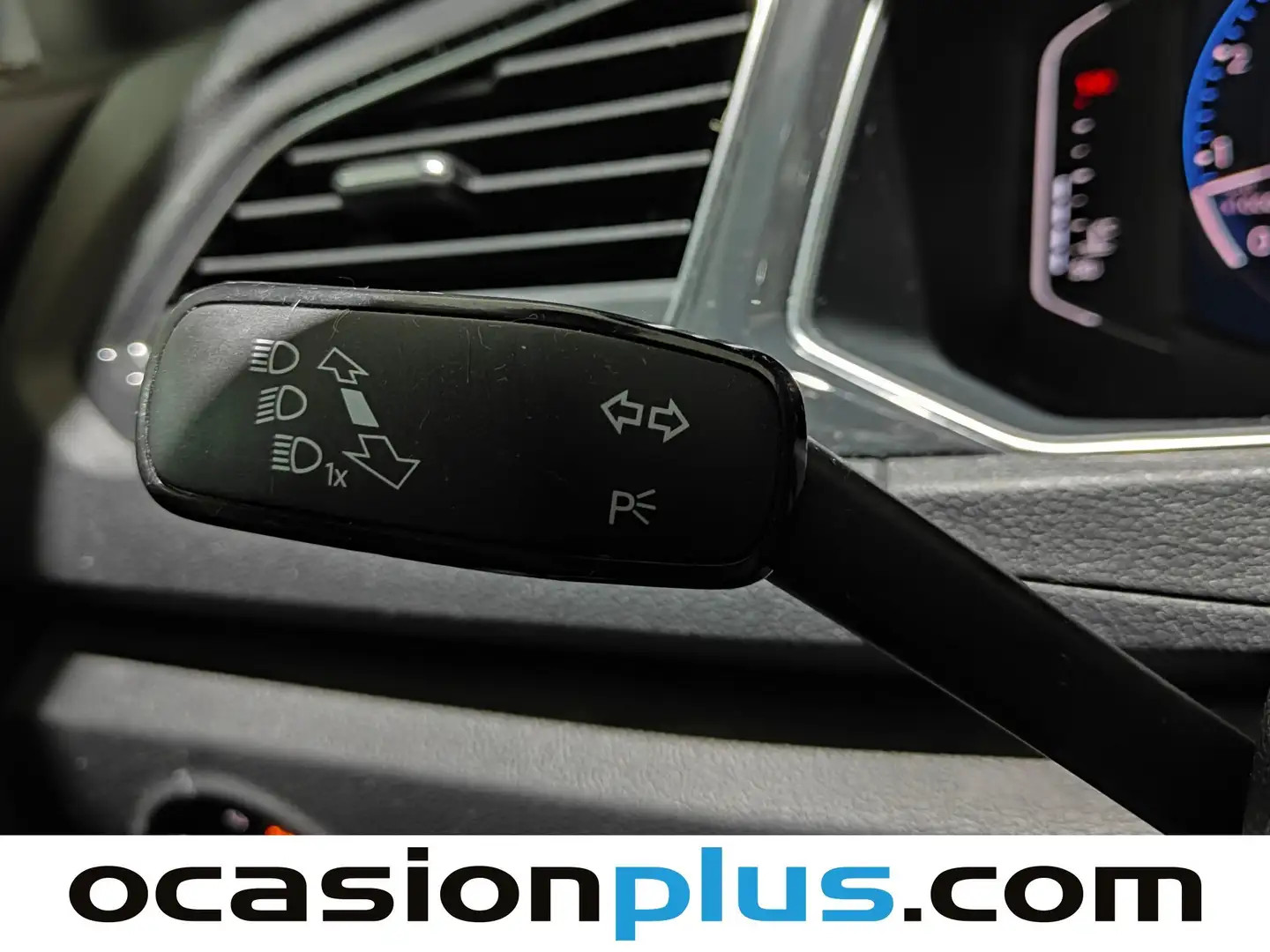 Foto Volkswagen T-Roc Volkswagen T-Roc 1.5 TSI (150 CV) DSG