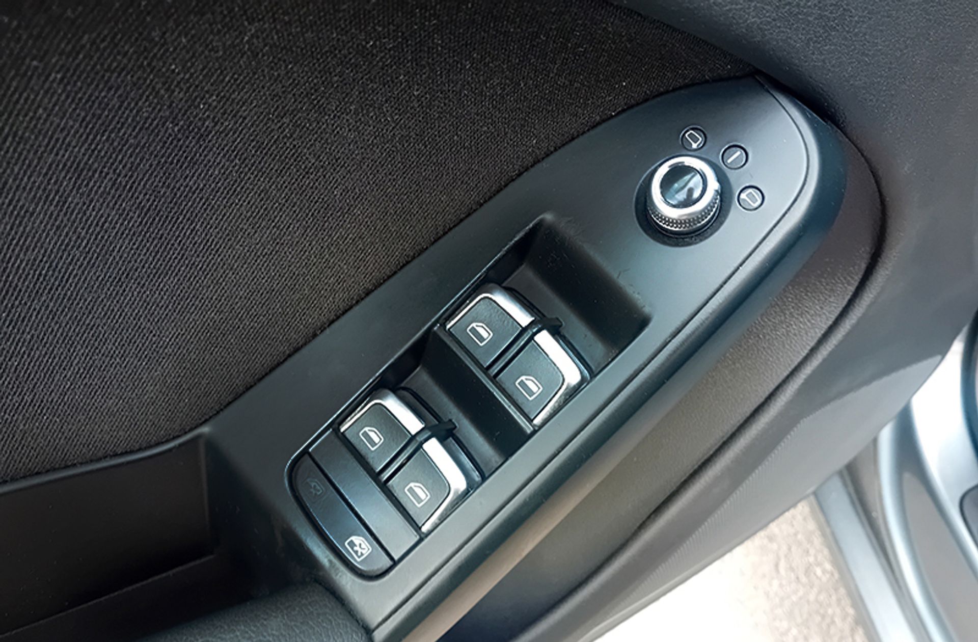 Audi A4 Avant 1.8 TFSI - foto 29