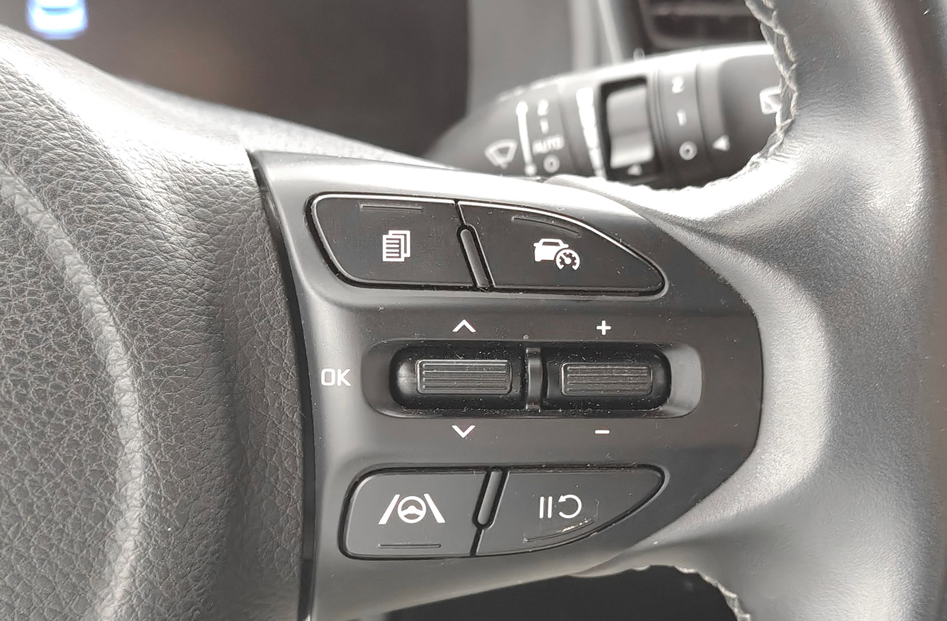 Kia Stonic 1.0 T-GDi Drive - foto 28