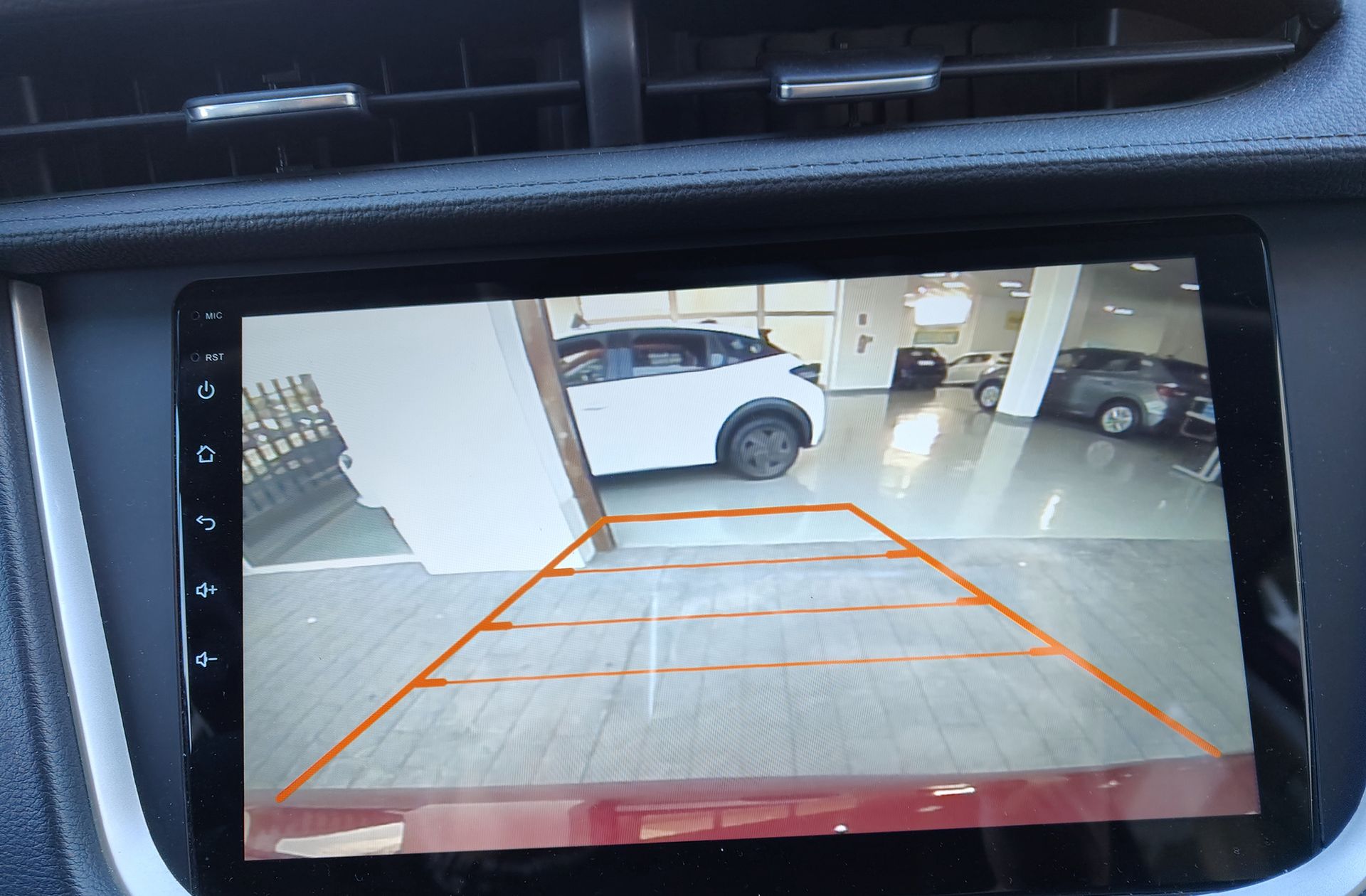 SWM G01 1.5T Luxury - foto 8