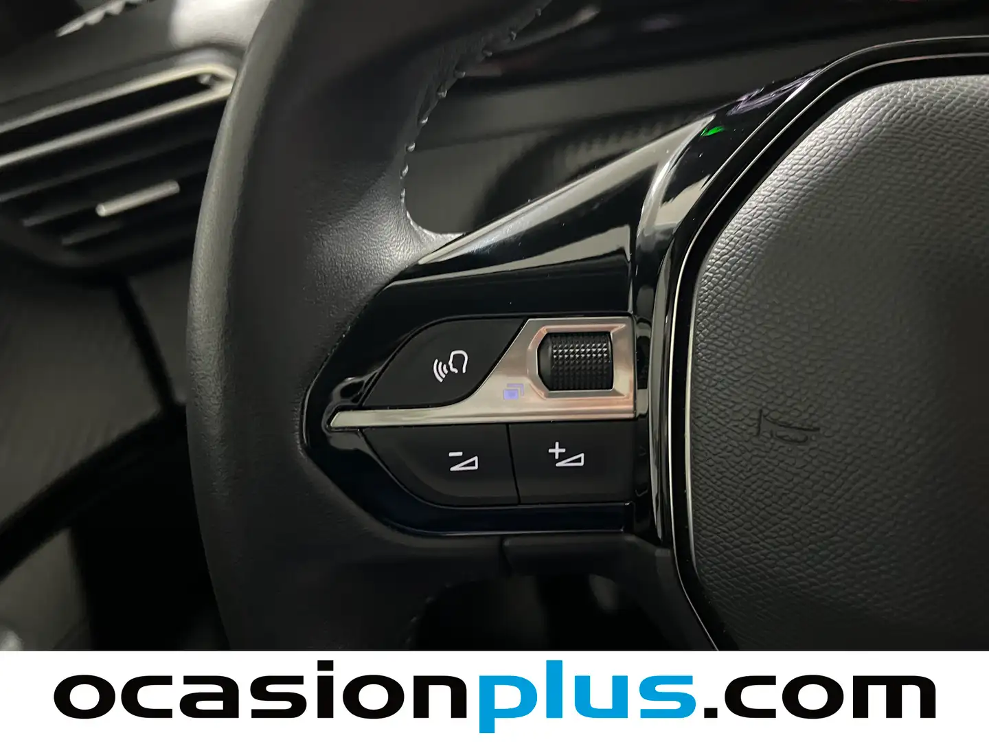 Foto Peugeot 2008 Peugeot 2008 BlueHDi 110 Allure (110 CV)