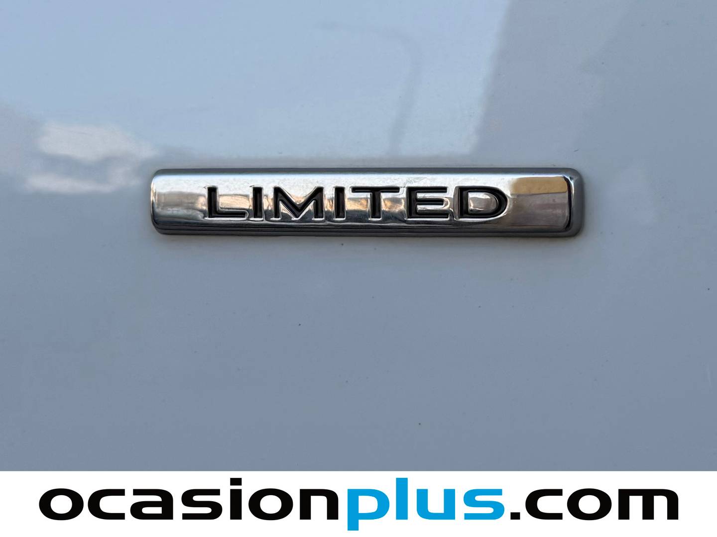 Extras y acabados del Renault Scénic Renault Scenic Limited Energy TCe (140 CV)