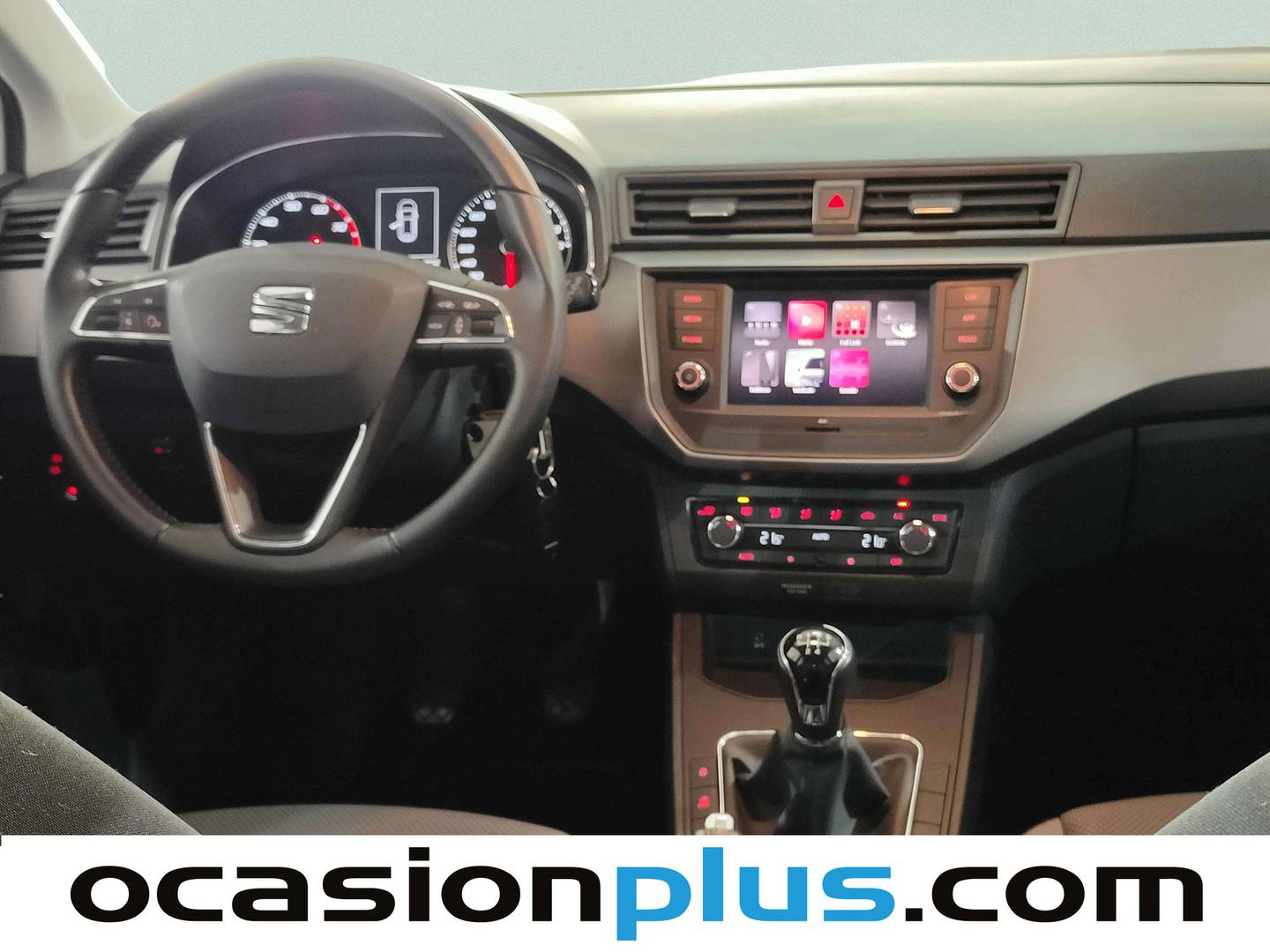 Foto Seat Ibiza SEAT Ibiza 1.0 MPI Style Plus (80 CV)