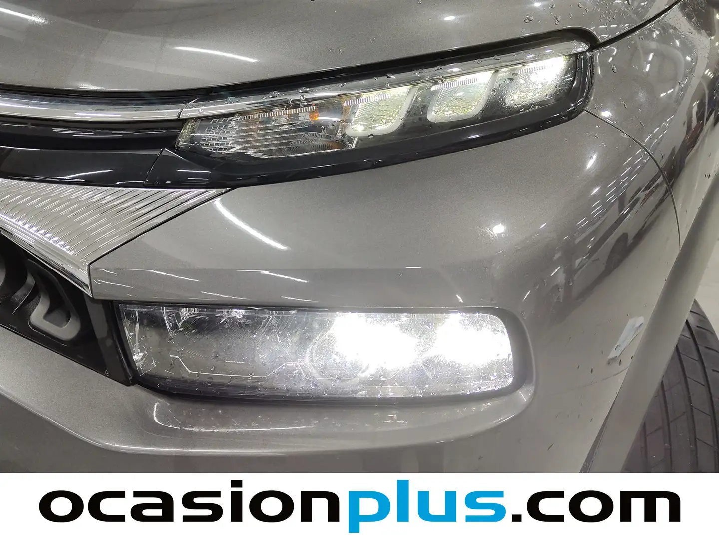 Foto Citroën C3 Aircross Citroen C3 Aircross PureTech 130 Shine Pack EAT6 (131 CV)