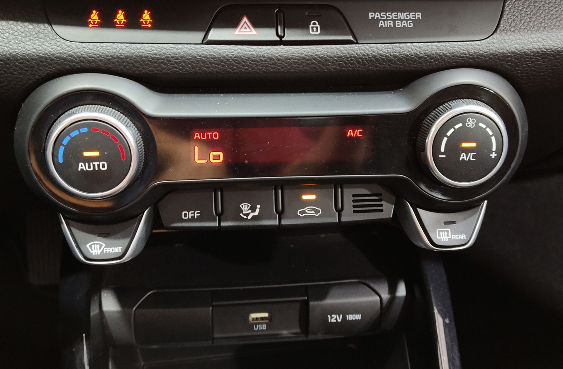 Kia Stonic 1.0 T-GDi MHEV Drive - foto 29