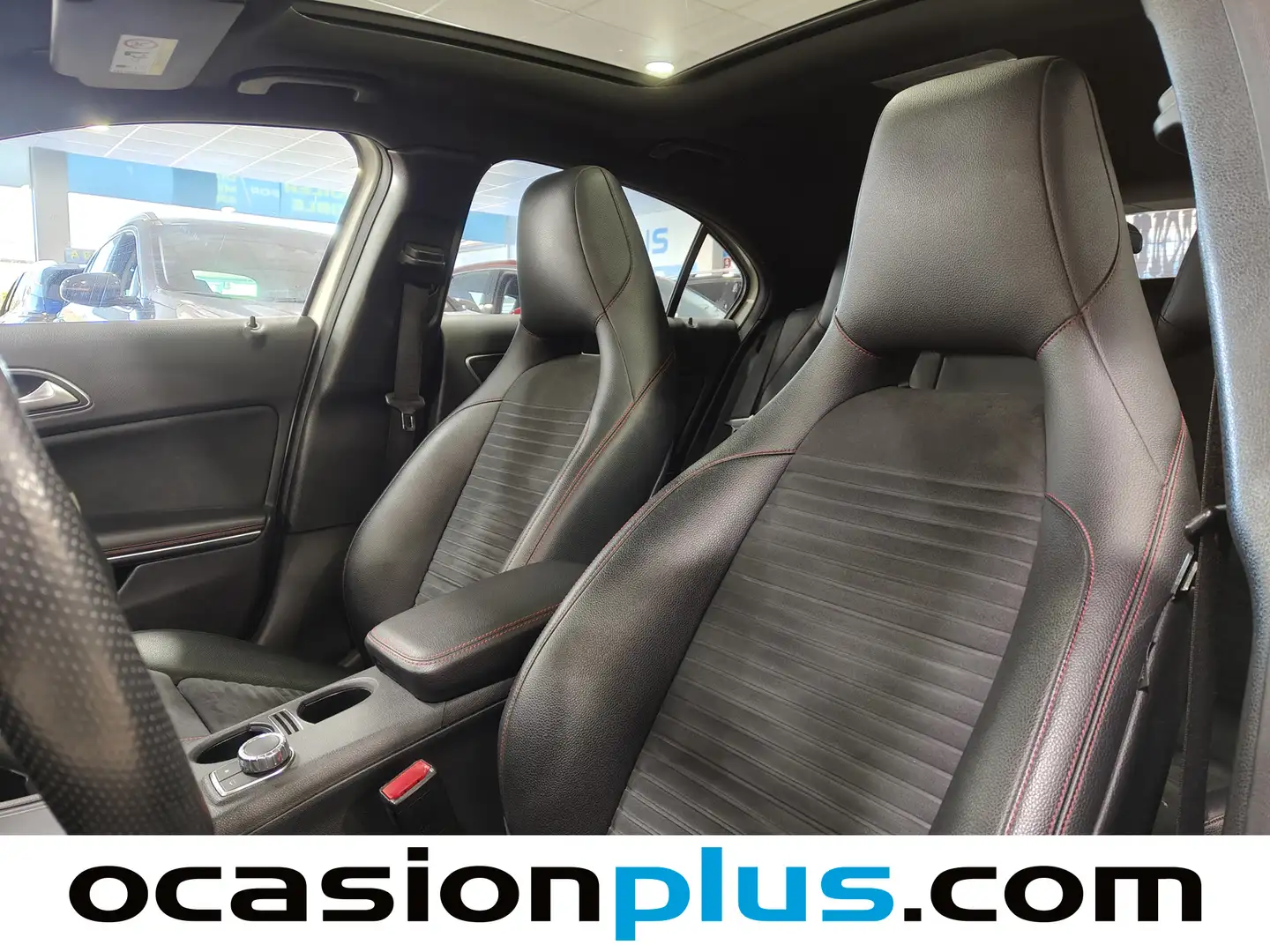 Foto Mercedes Clase A Mercedes-Benz Clase A 180 d AMG Line (109 CV)