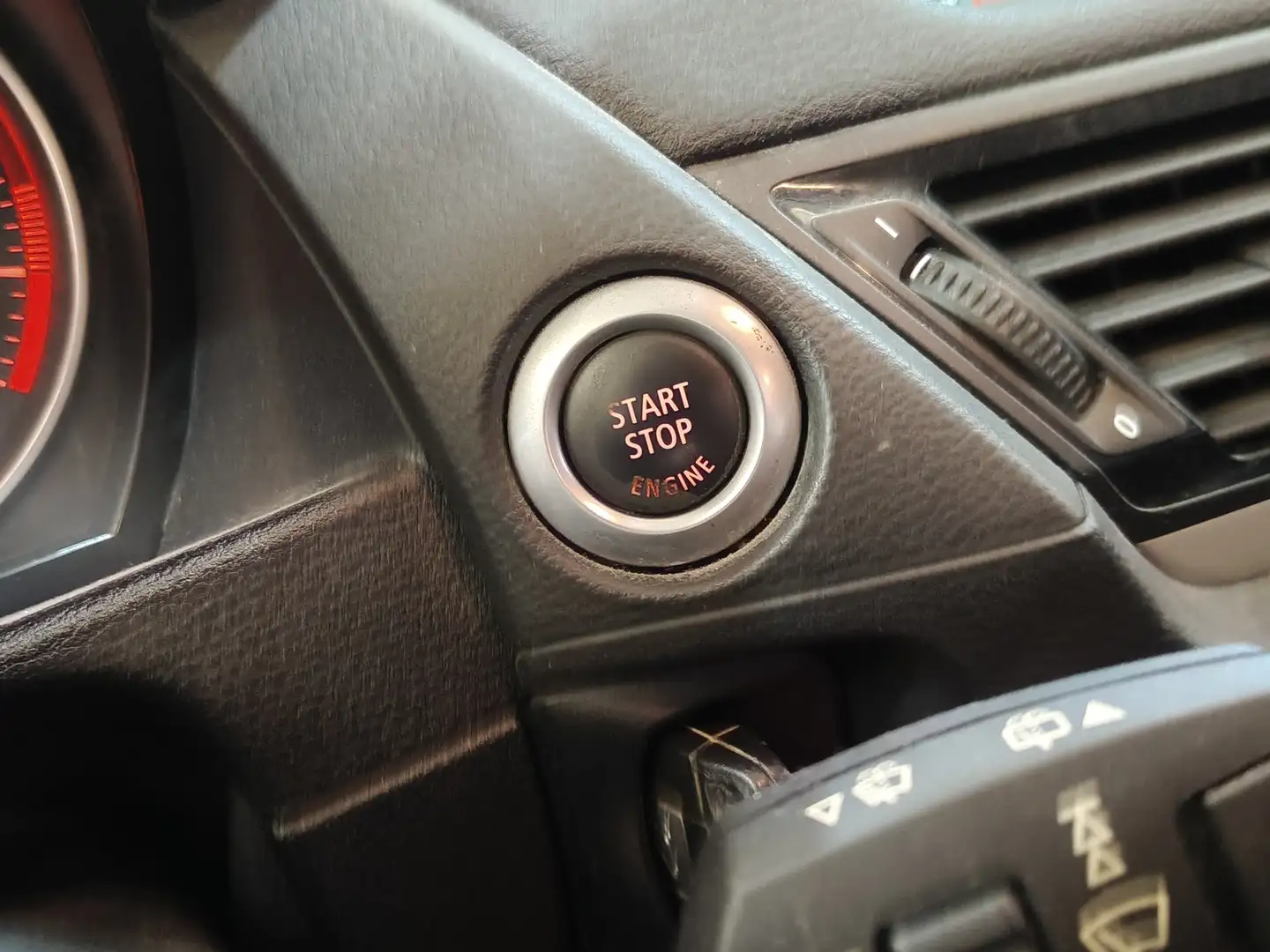 Foto BMW X1 BMW X1 sDrive18d (143 CV)