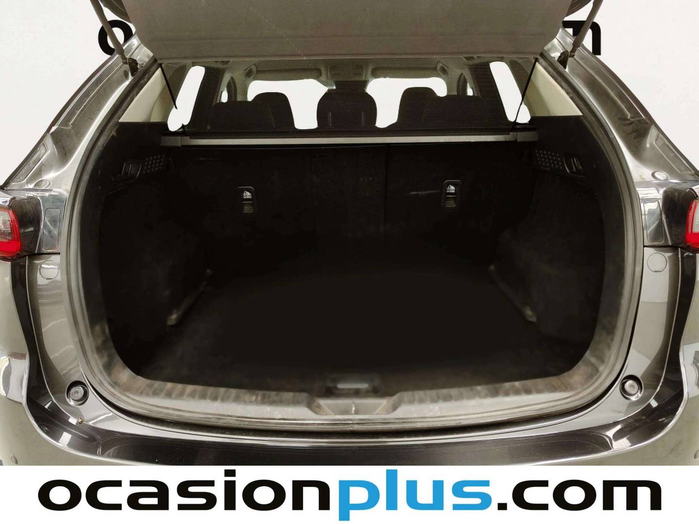 Fotos maletero Mazda CX-5 Mazda CX-5 2.0 MHEV Center-Line Plus (165 CV)