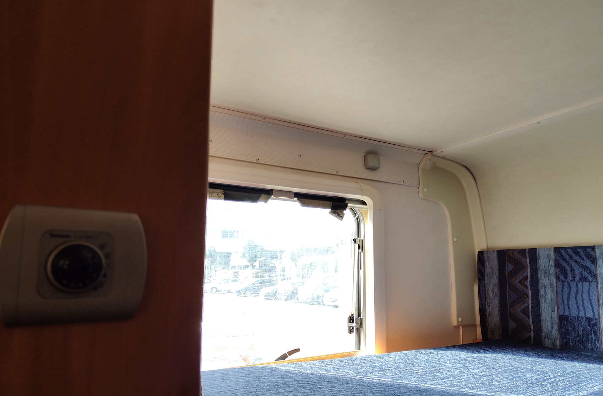 Hymer B 694 2.8D 4 plazas - foto 10