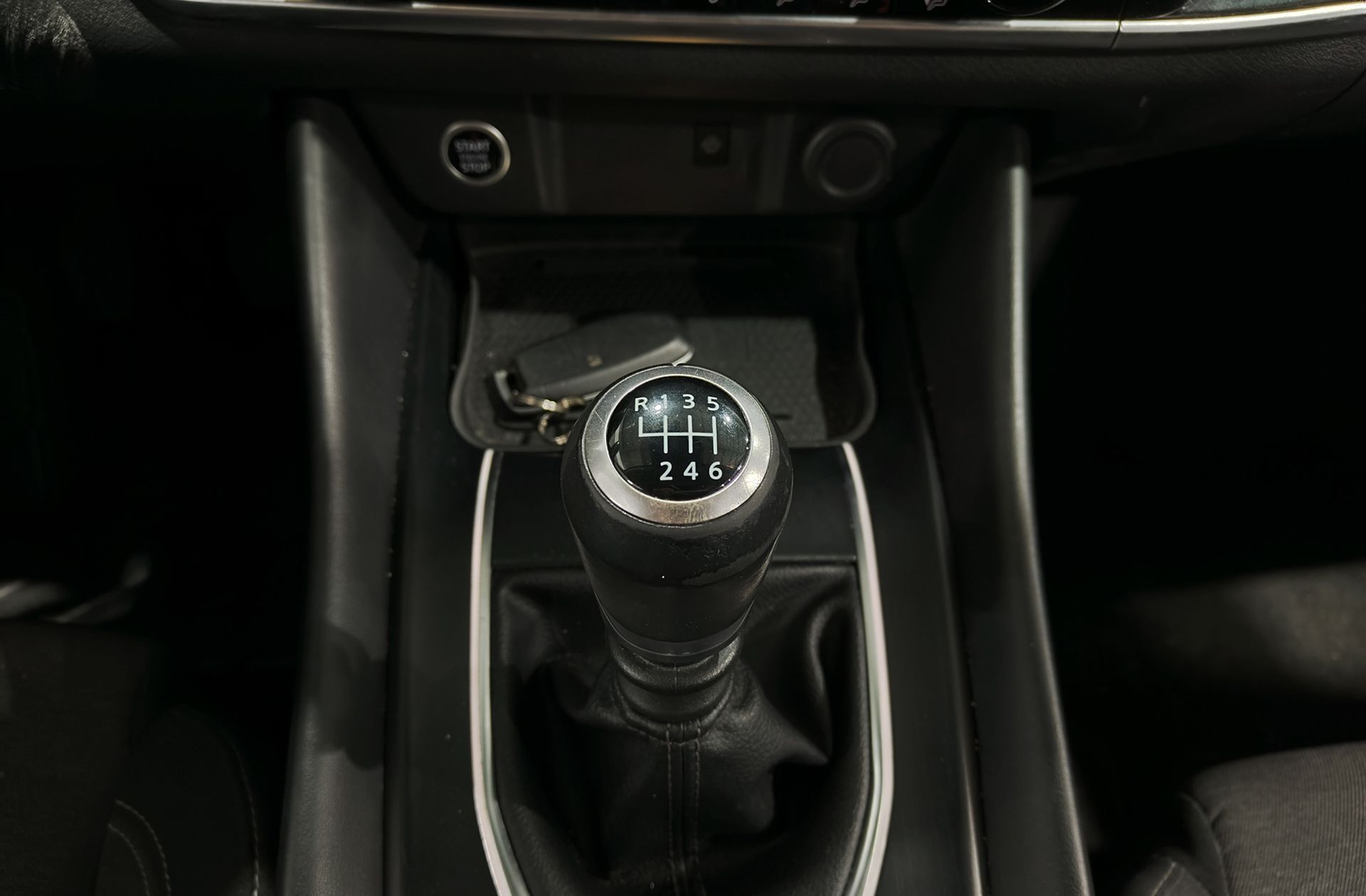 Nissan Qashqai DIG-T 140 N-Connecta - foto 5