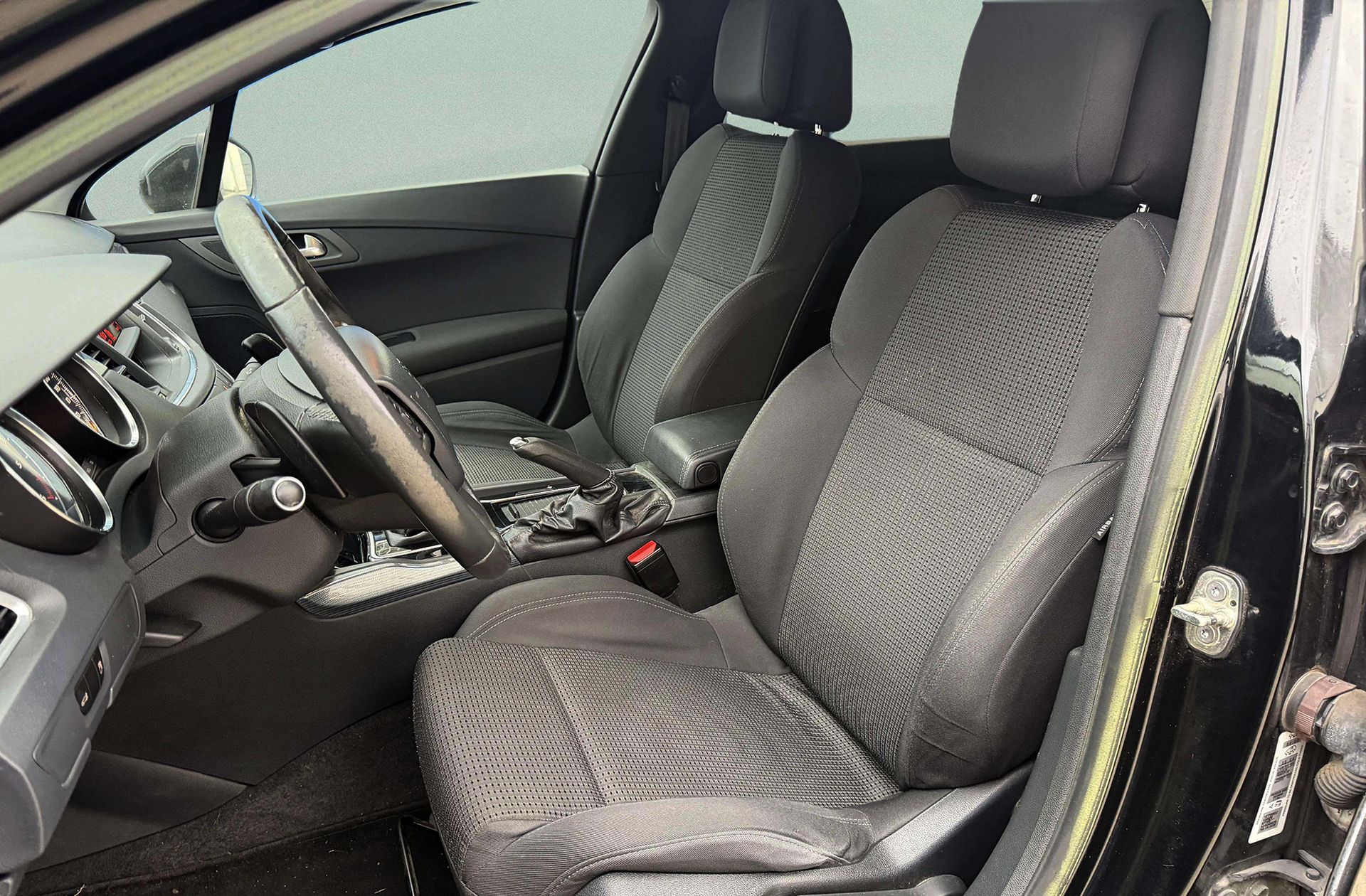 Peugeot 508 1.6 e-HDI BlueLion Active CMP - foto 9